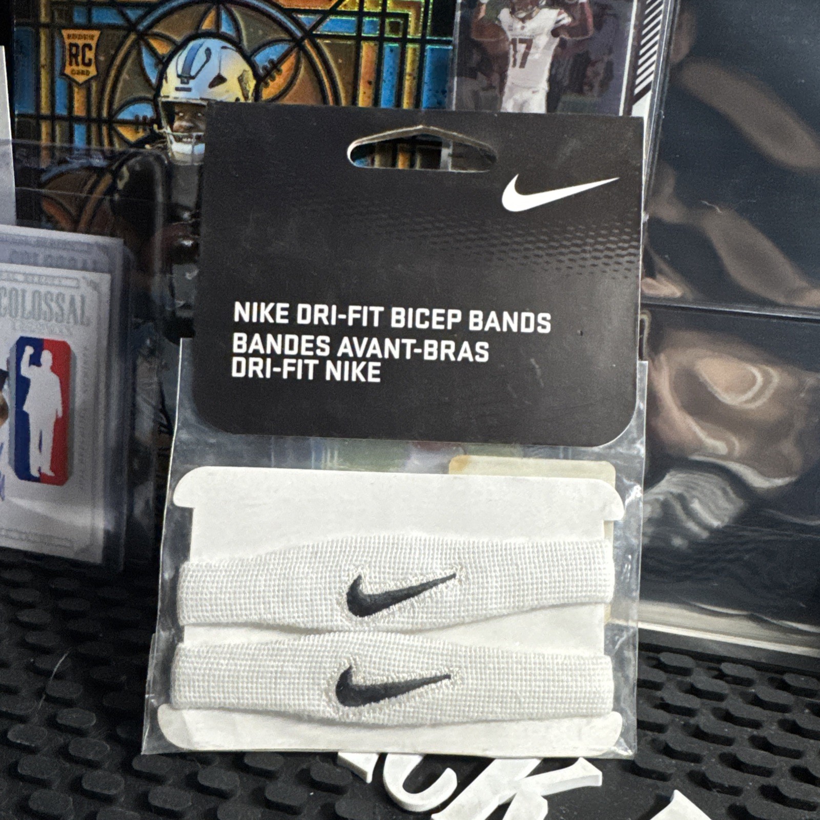 Nike Dri-Fit Football Bicep Bands White/Black Adult OSFM 💧🔥