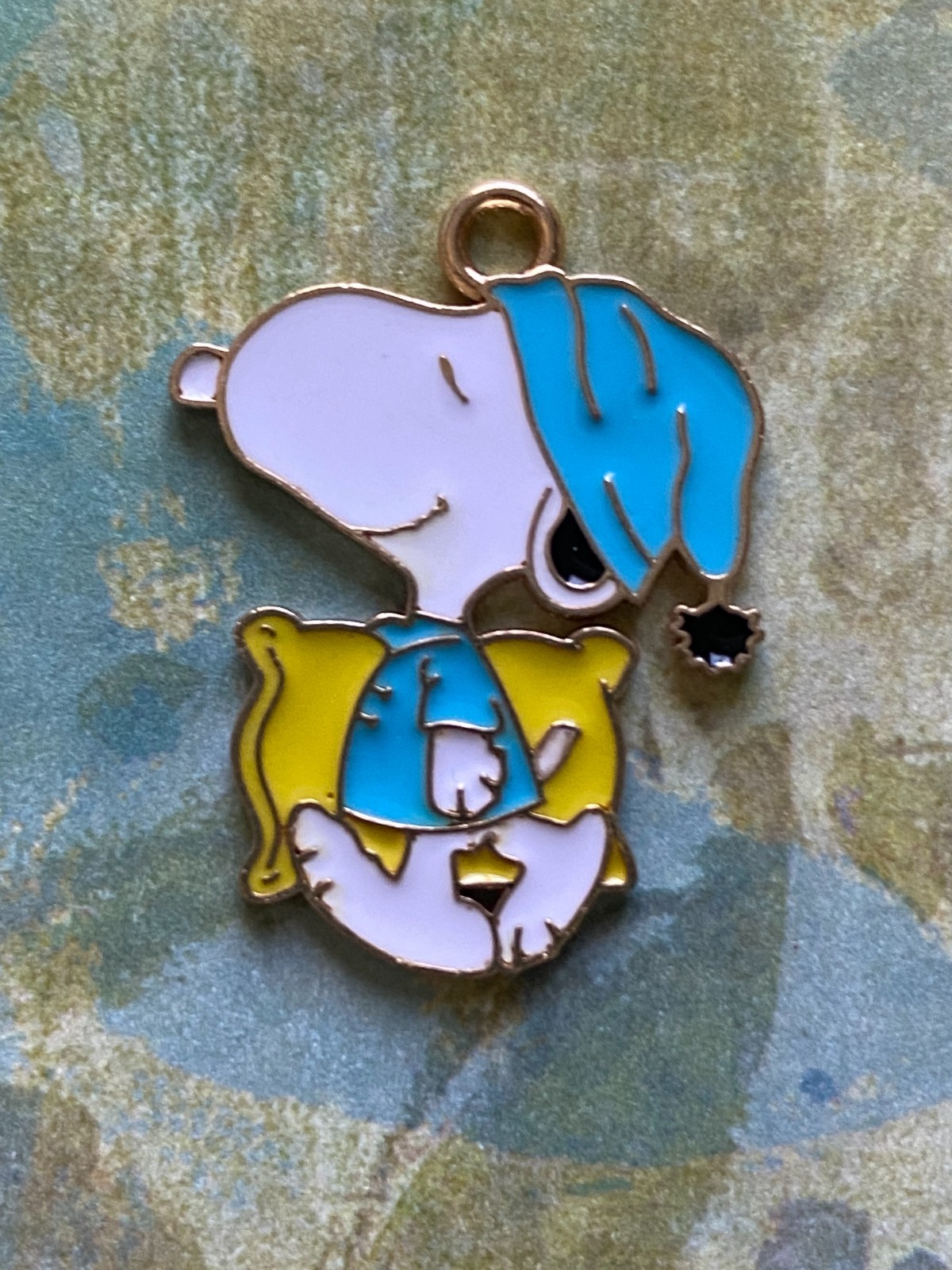 SNOOPY NEW Small Charm SLEEP OVER Craft & Collect