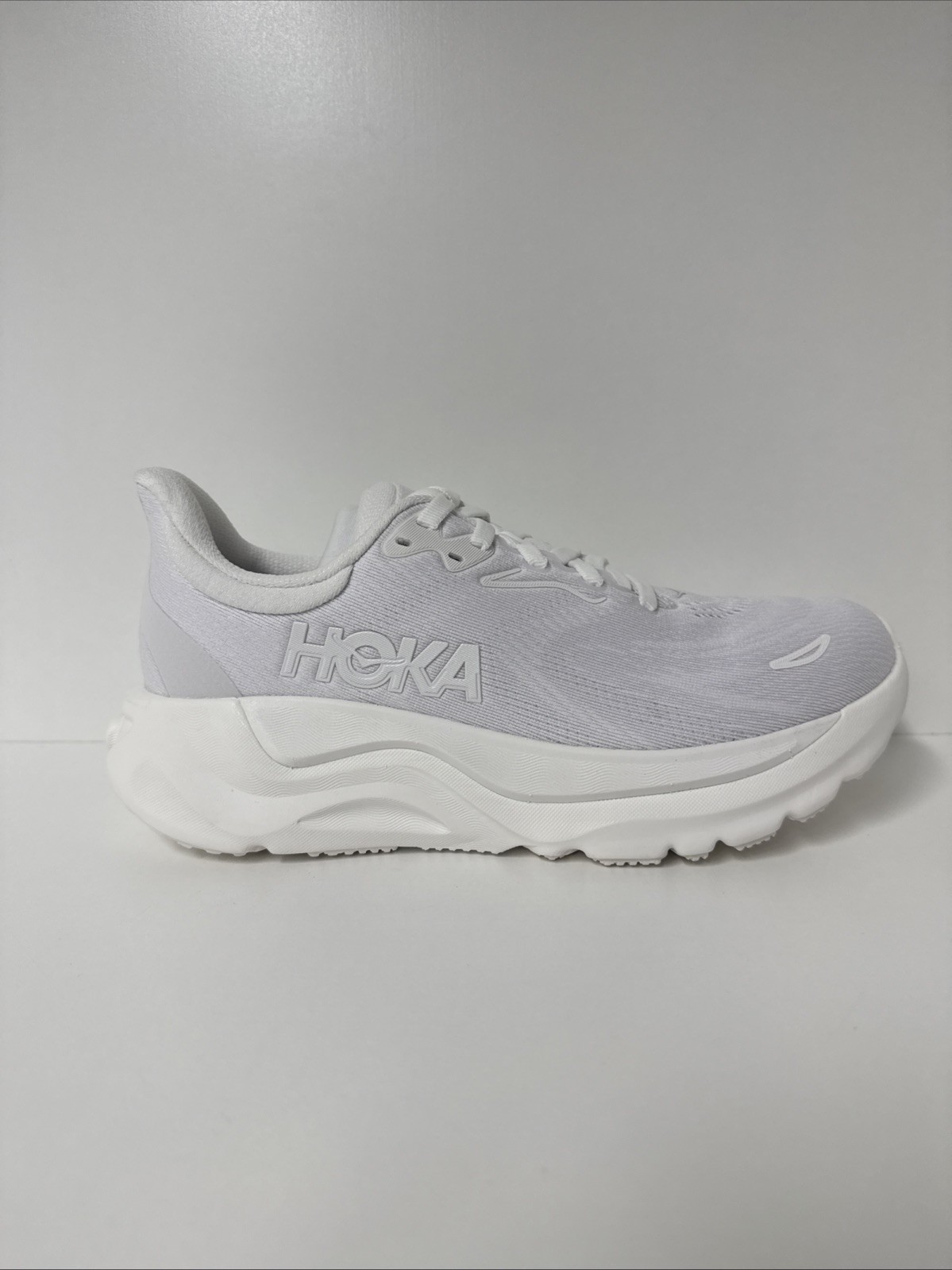 Hoka Arahi 8 (women) White/White