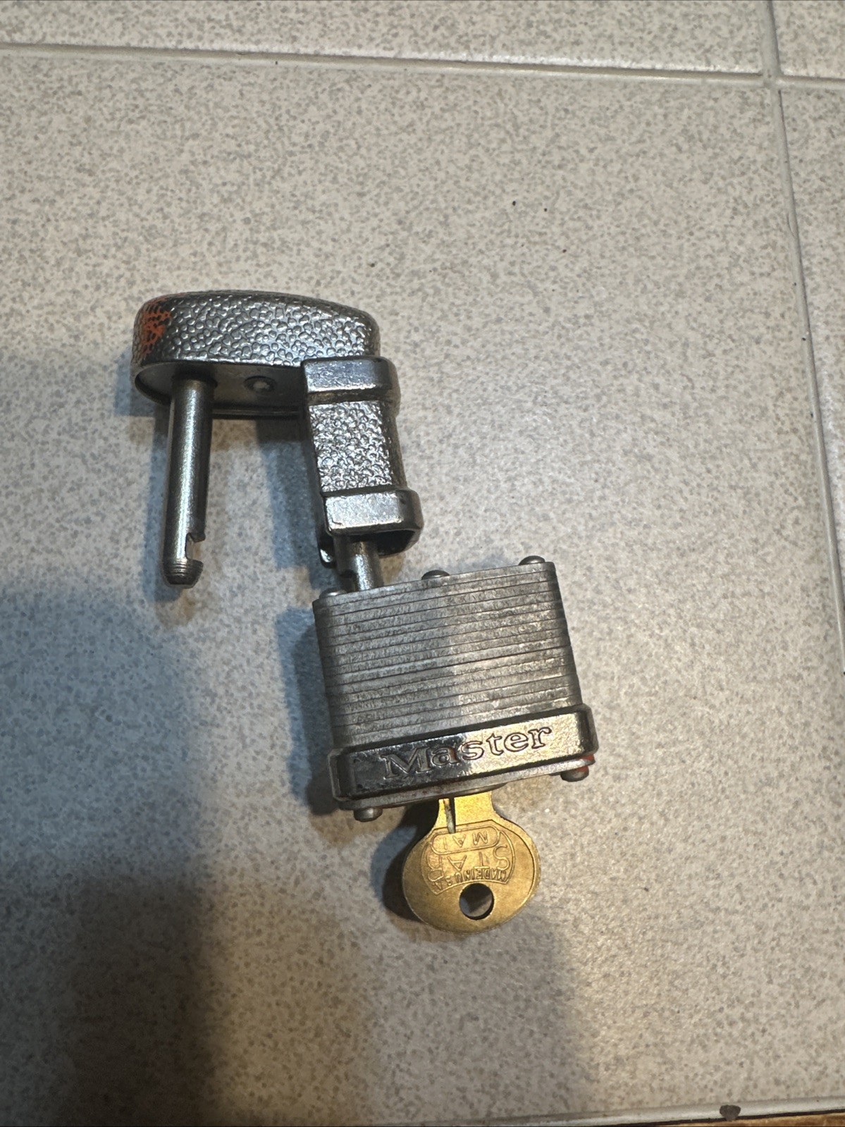 Master Lock 37 Maximum Security Padlock Trailer Lock Armored with Shackle Guard
