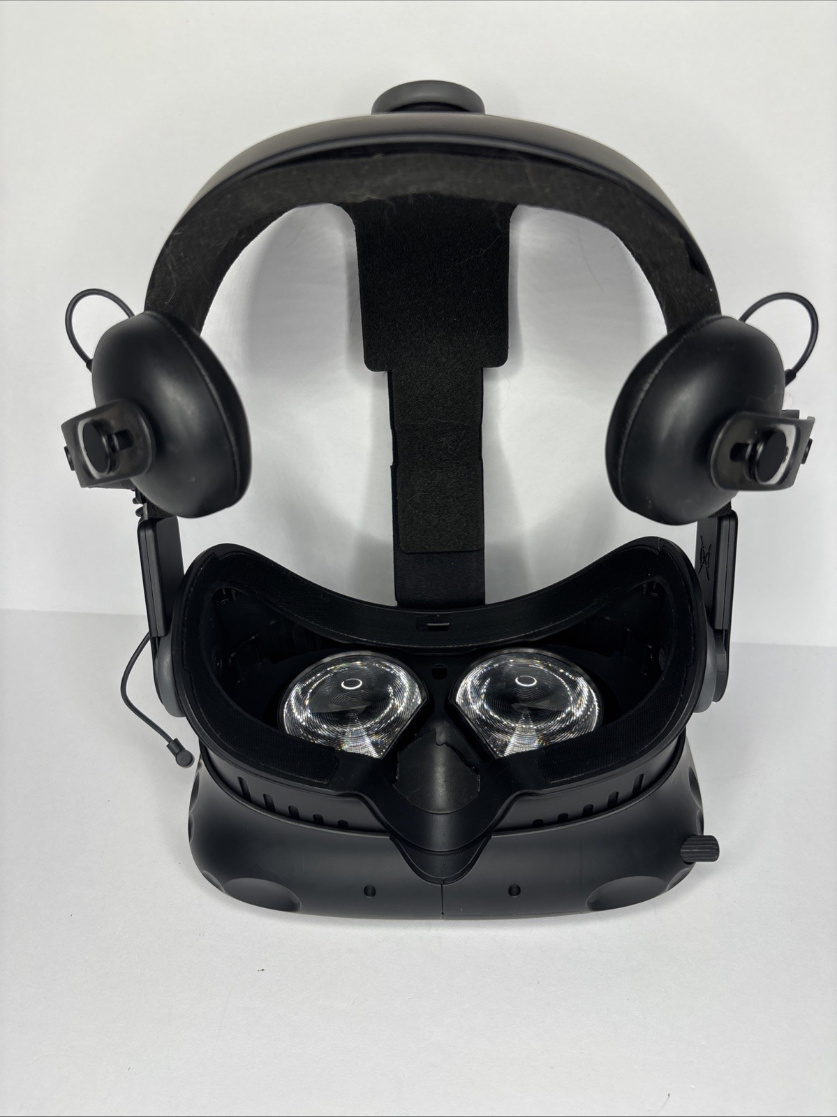 HTC Vive Virtual Reality Headset Only Untested For Parts - Free Shipping