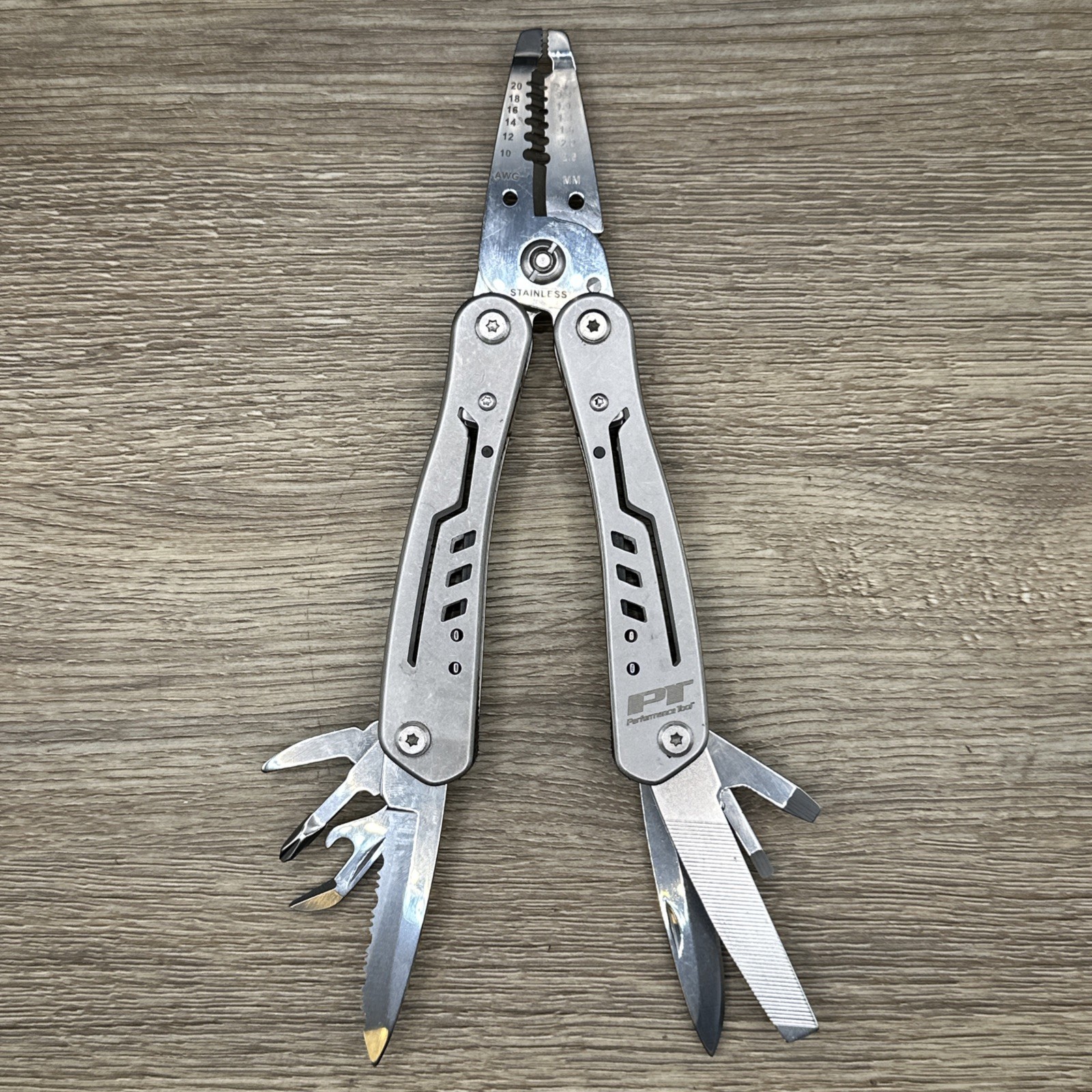 PERFORMANCE TOOL 13-in-1 ELECTRICIAN MULTI-TOOL, W86506
