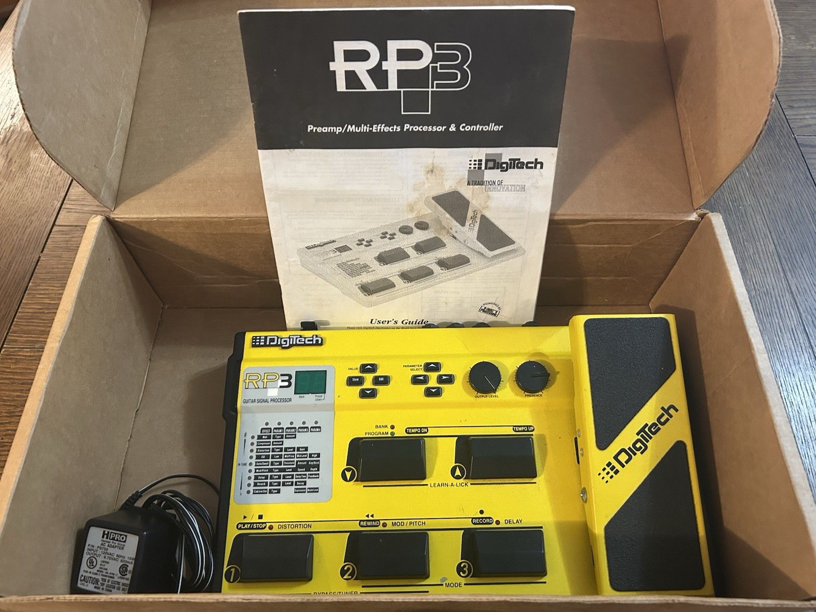 Digitech RP-3 Multi-Effect Pedal Guitar Signal Processor