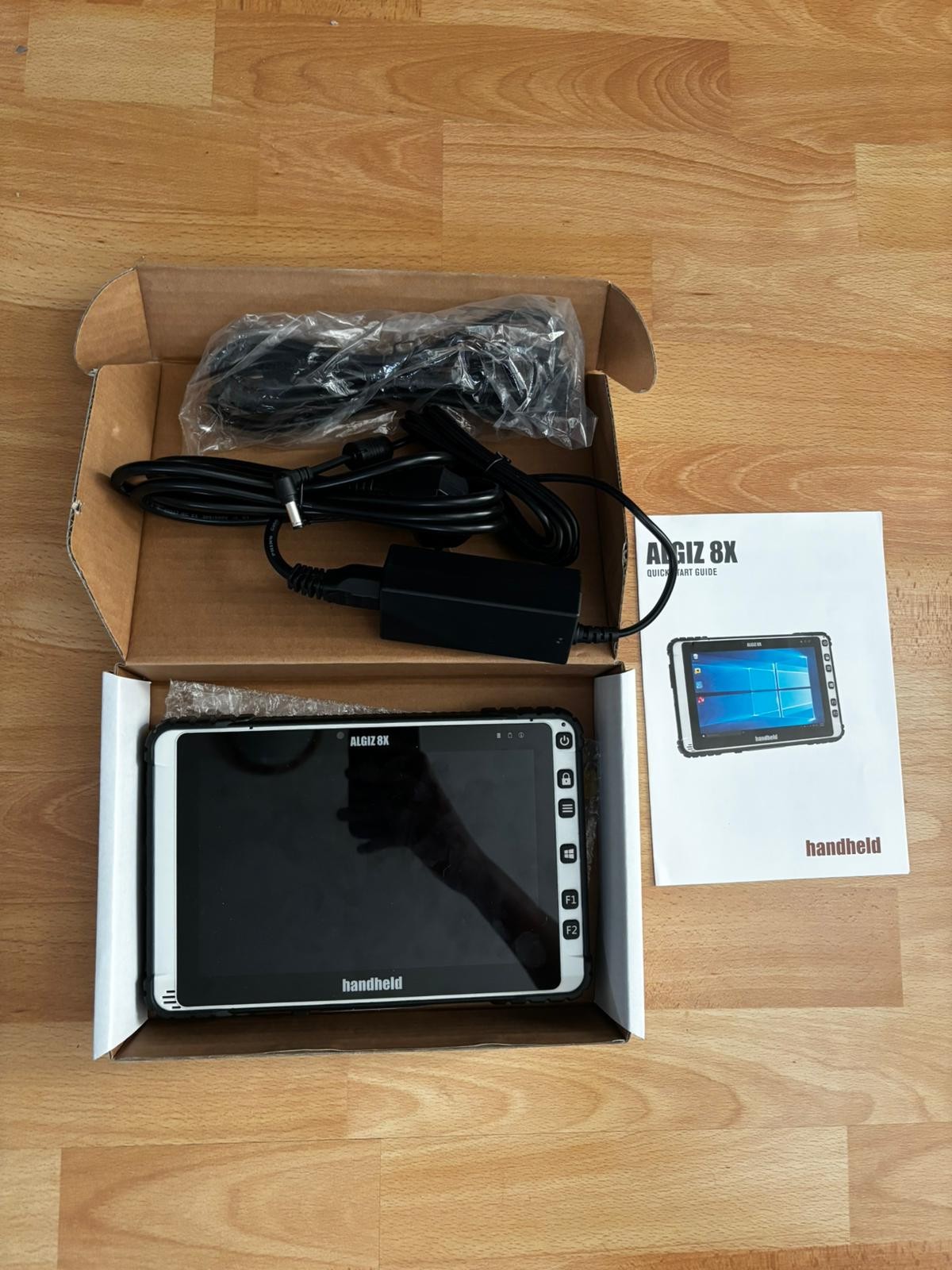 Handheld Algiz 8X 4G Rugged Tablet | Original box and accessories