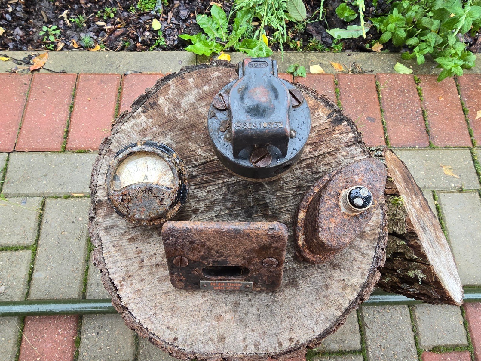 WW2 Accessories from the German bunker relic.