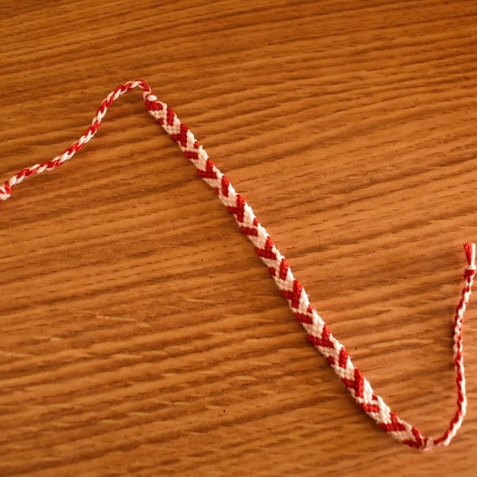 White Rouge Woven Bracelet