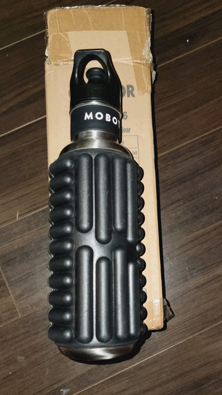 MOBOT Large Black 27oz Foam Roller Water Bottle Black Stainless Steel