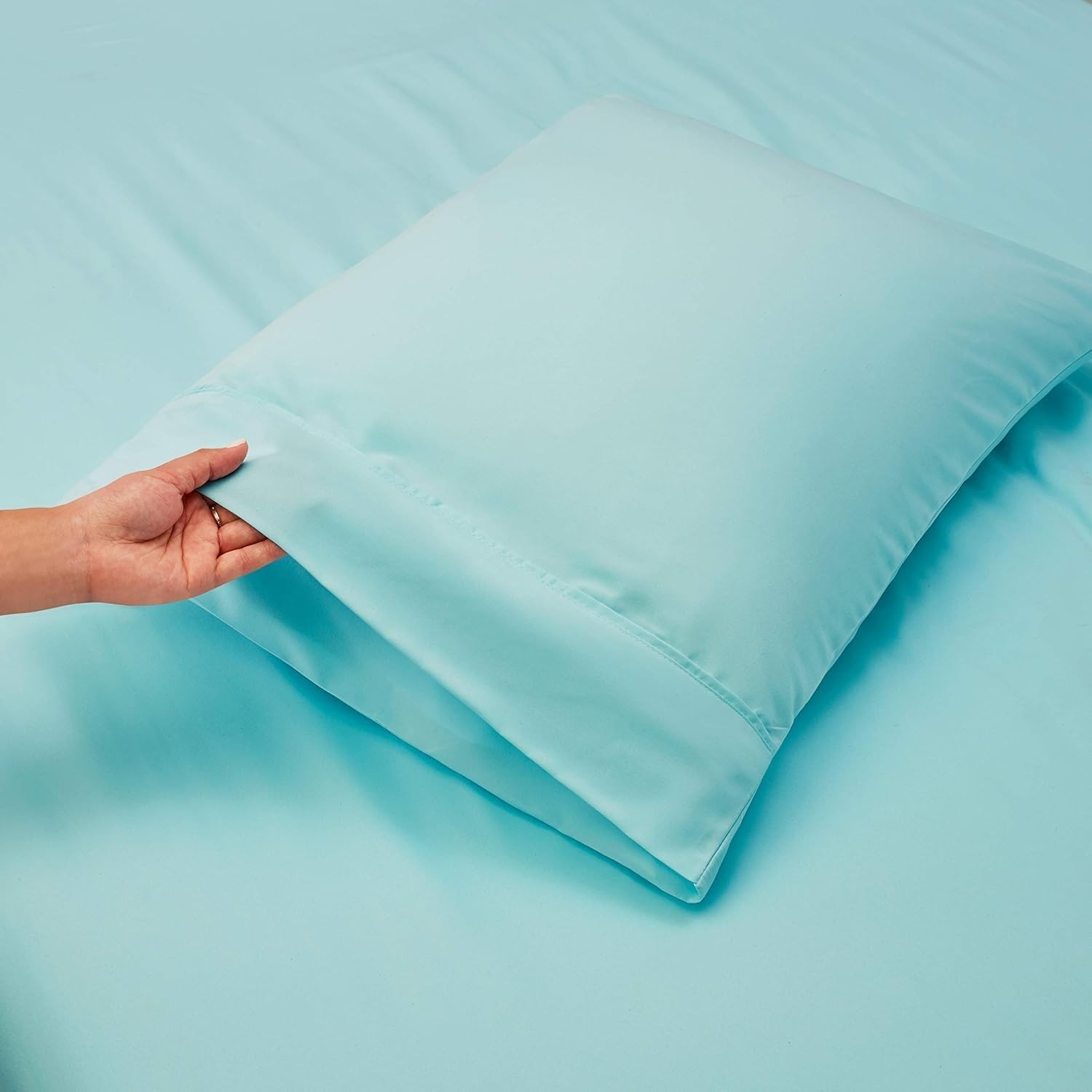 Bed Sheet Set w/ Corner Elastic Straps – Snug Secure Fit on Mattress
