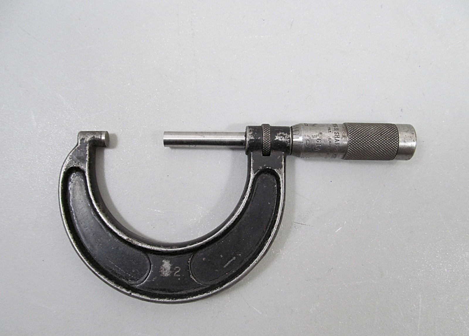 Brown & Sharpe Outside Micrometer 1"-2" Black Enamel Finish 61A Made USA