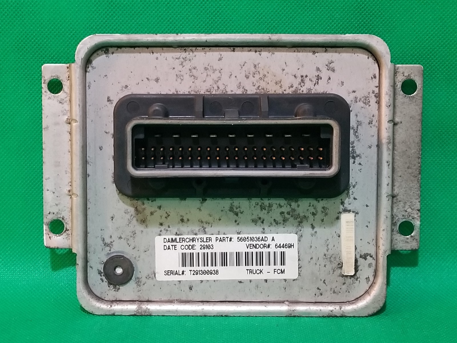 02-05 DODGE RAM 1500 FUSE BOX FUSEBOX FCM BCM POWER CONTROL MODULE 036AD