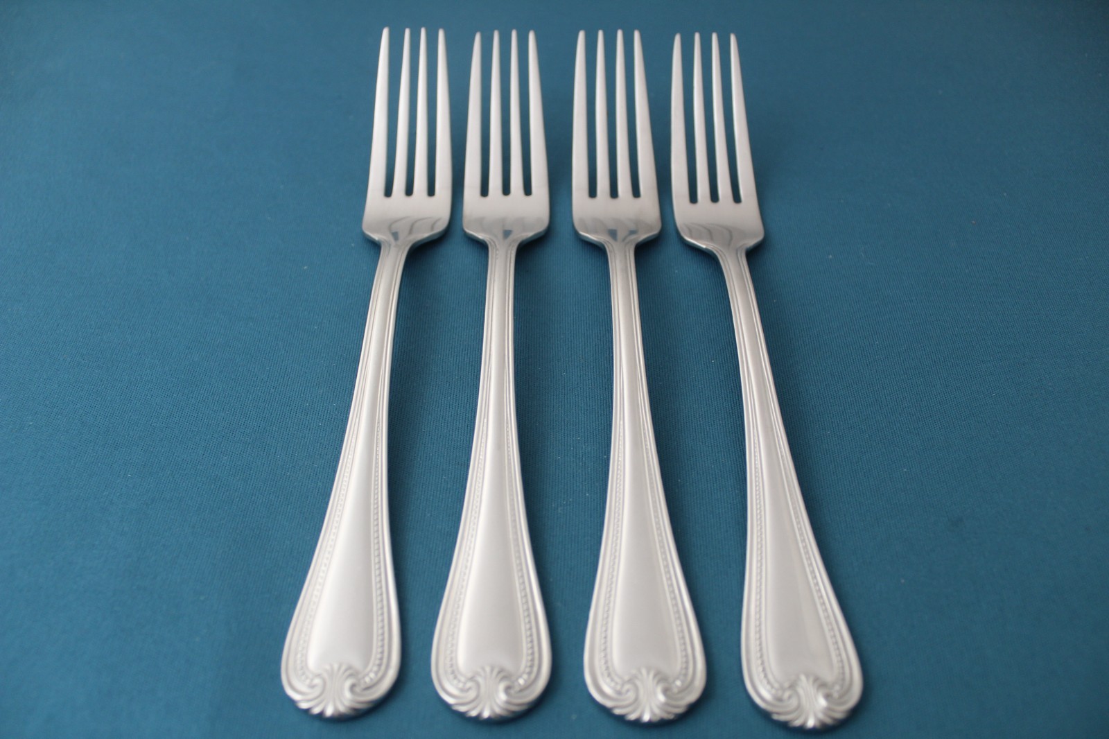 Reed & Barton SUSSEX Dinner Forks (Set of 4) 18/10 Stainless China 8 1/8"