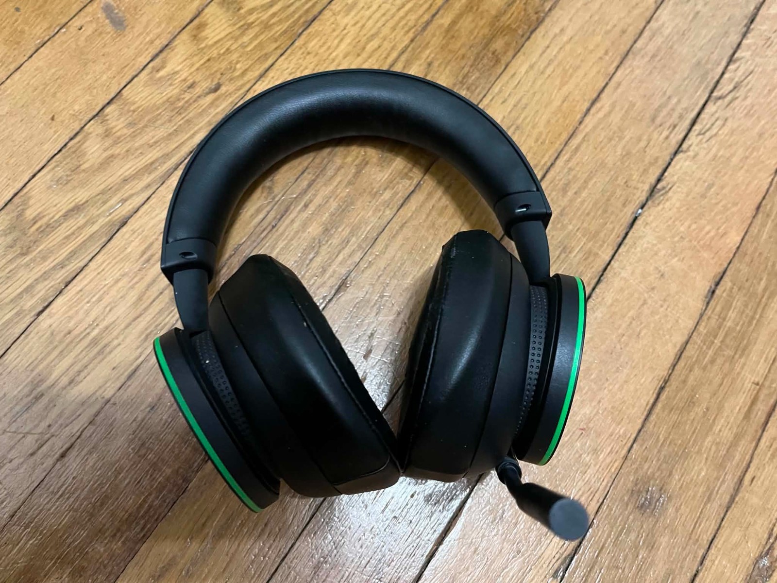 Xbox & Windows Wireless Headset Pre-owned | TESTED