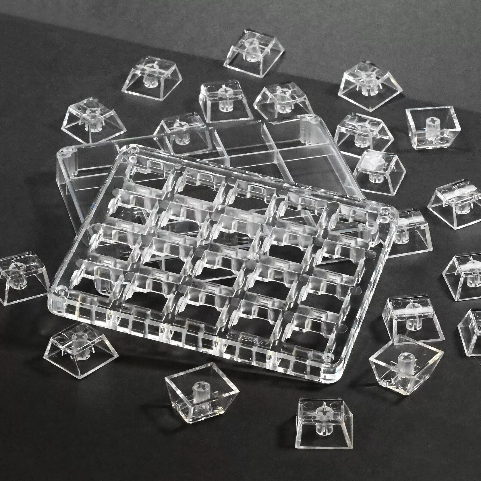 Mechanical Keyboard 20 Slot Acrylic Switch Tray - Perfect for Switch Testing!
