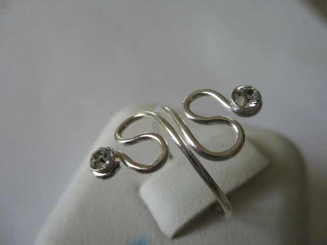 Sterling silver toe ring adjustable smooth double swirl with 2 round shiny CZ