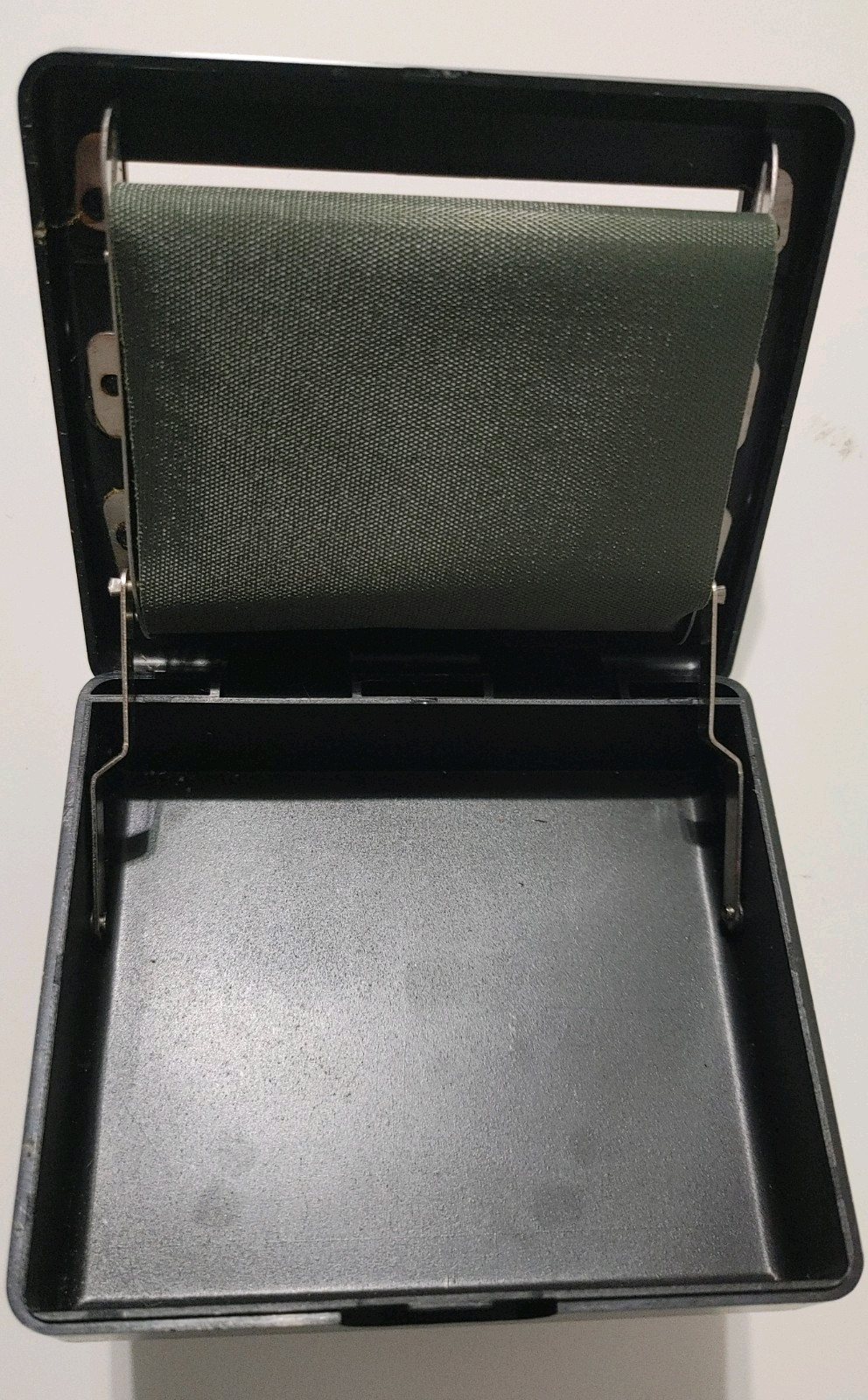 2006 Cigarette Roller Strong Box 'Dragon Lady'/New