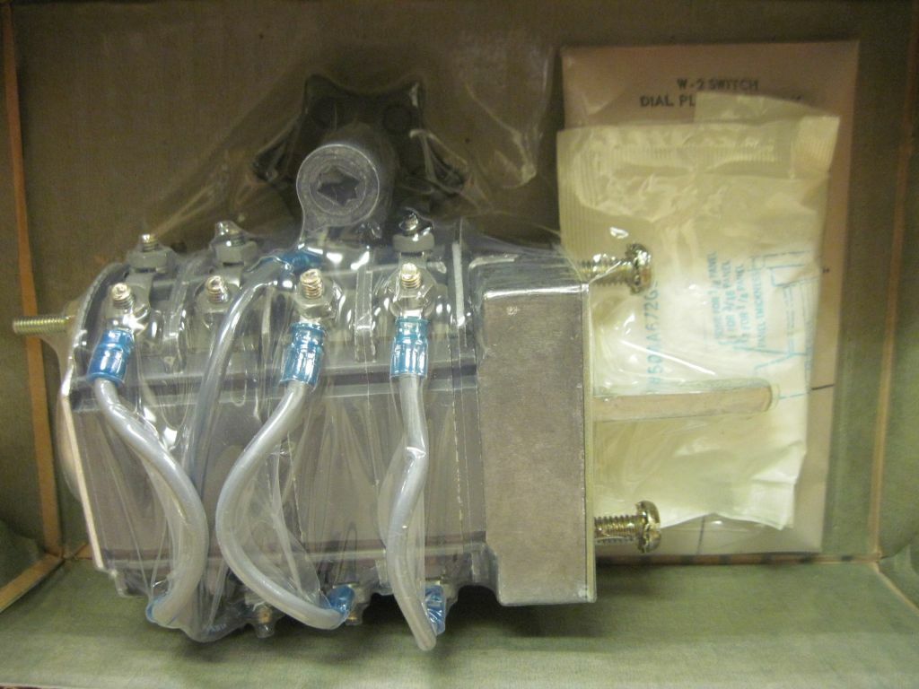 WestingHouse Type w-2 Switch R15480JM 505A705G01 600V 20A Continuous Style