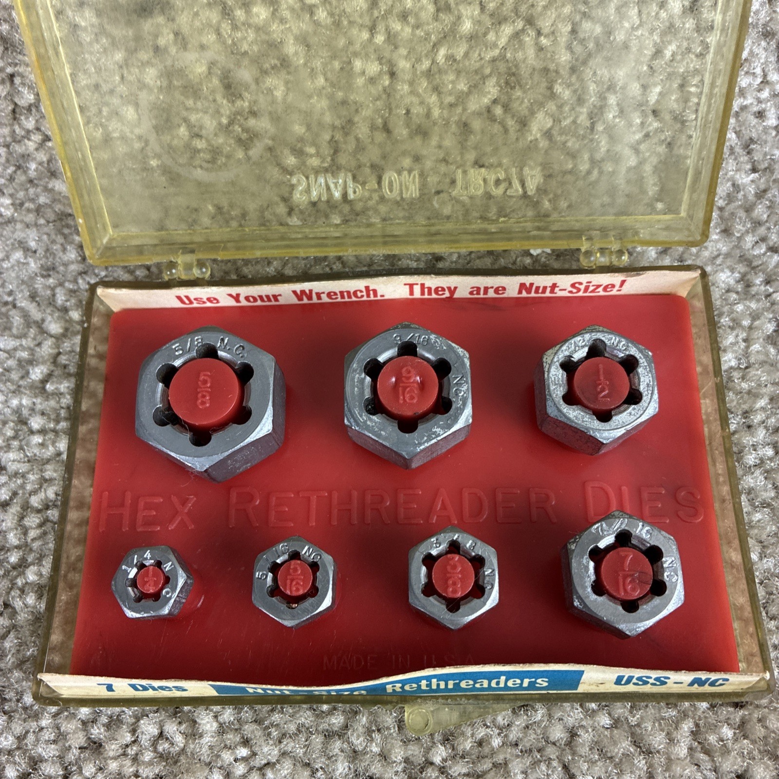 Snap-On TRC7A Rethreader Dies 7Pcs. Original Case Good Condition