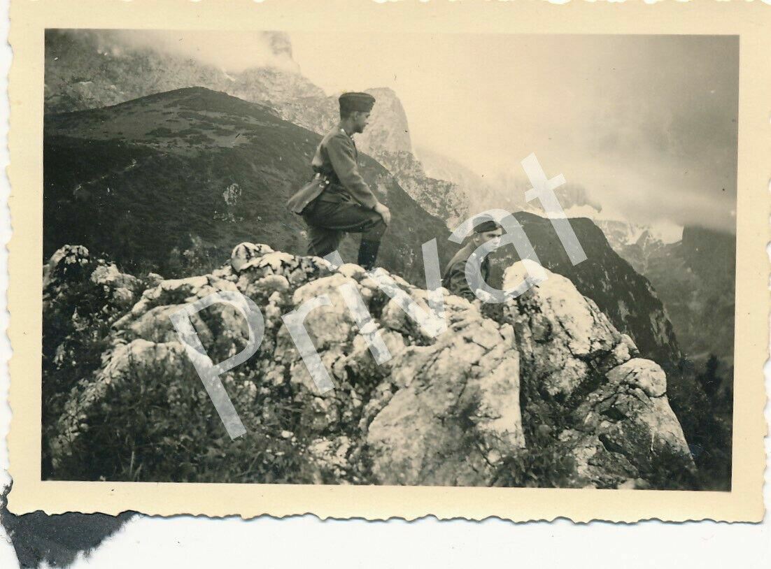 Photo WW II Soldiers Wehrmacht Alpine Comrades Panorama F1.33