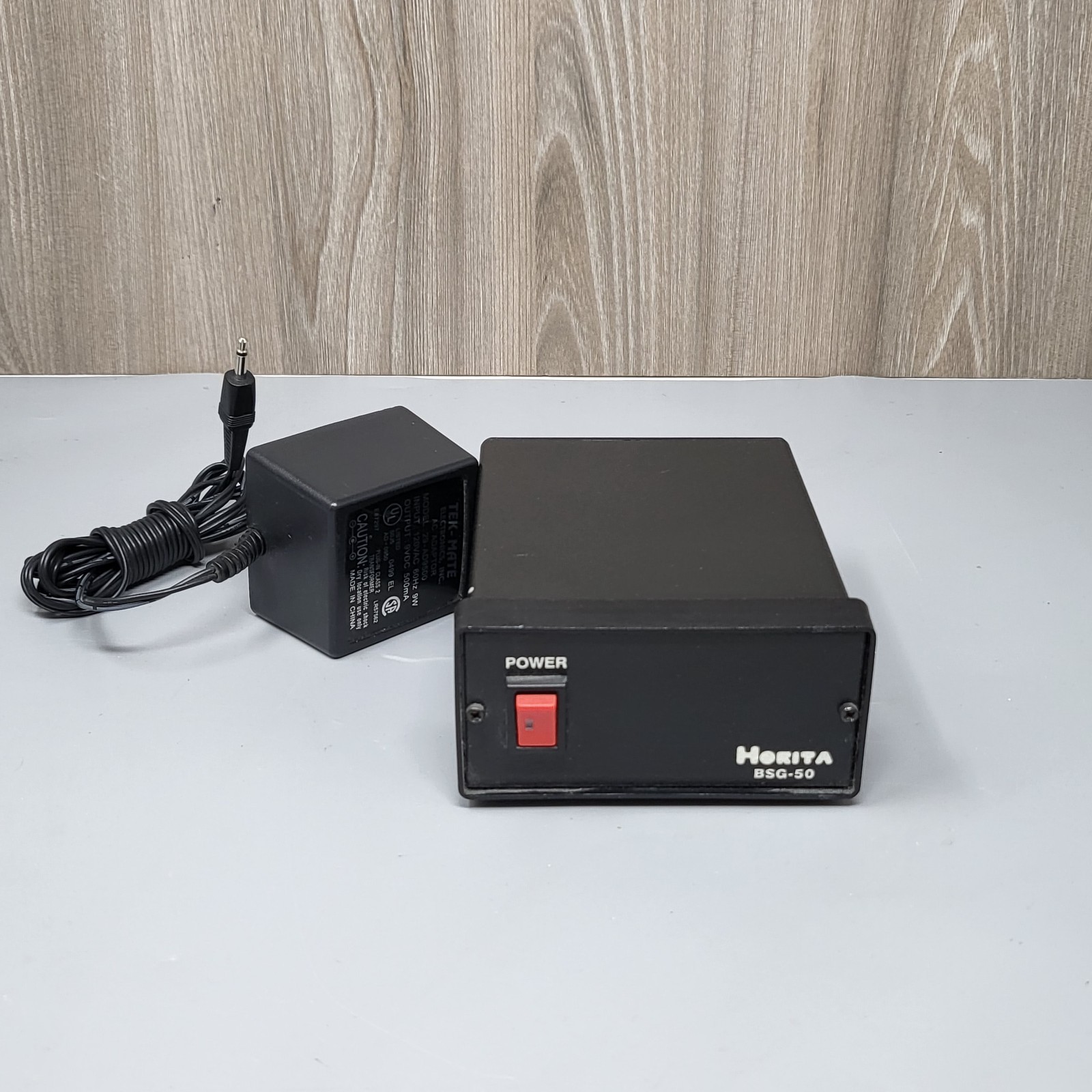 Horita BSG-50 Black Burst Signal Generator Video Sync Test Unit w/ Power Supply