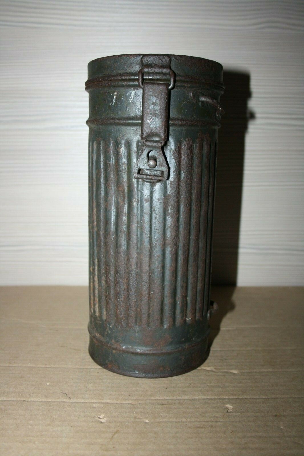 ww2 german gas mask canister