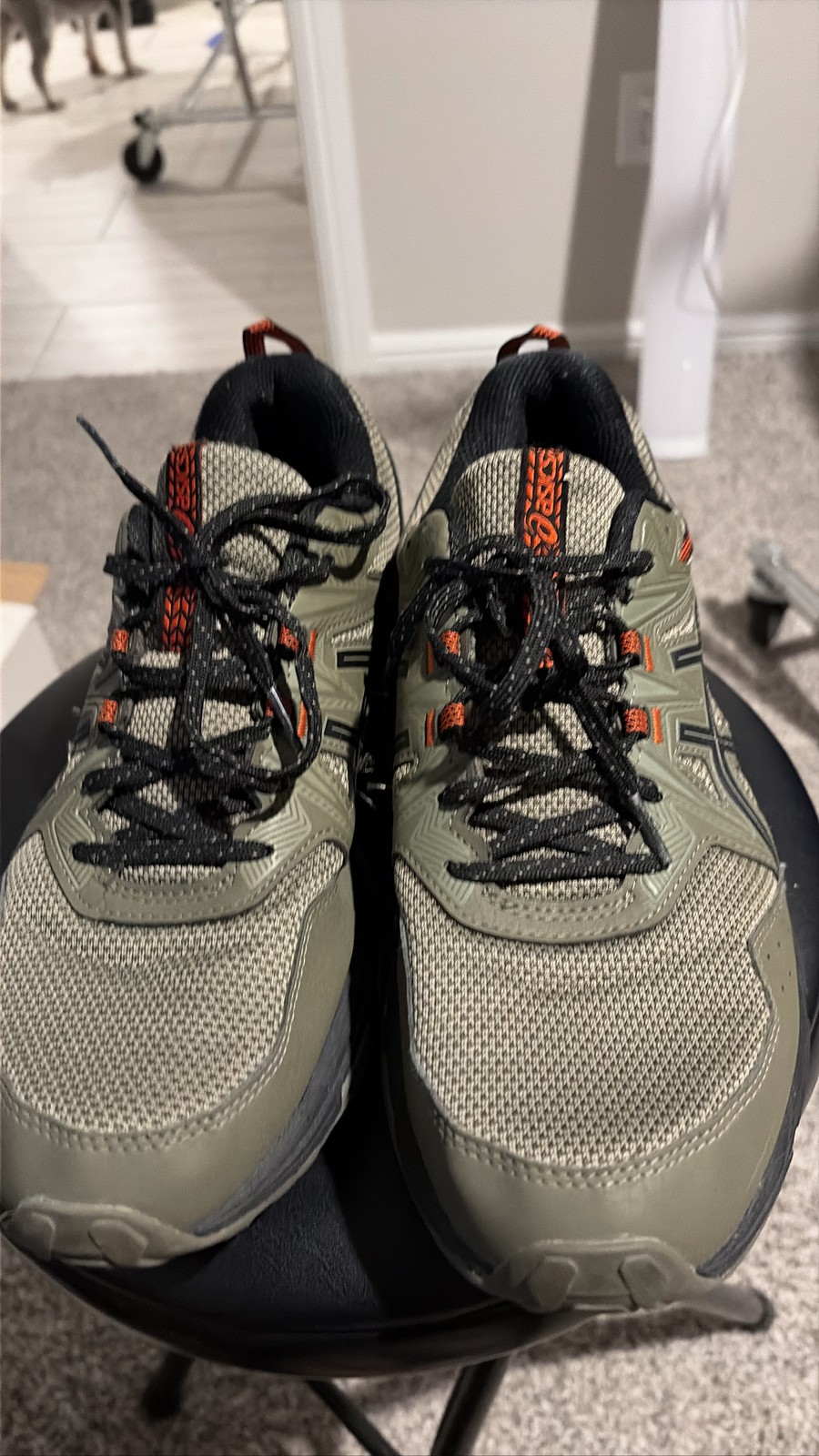 ASICS GEL-Venture 8 Men's Trail Running Shoes Gray Orange Black size 11.5