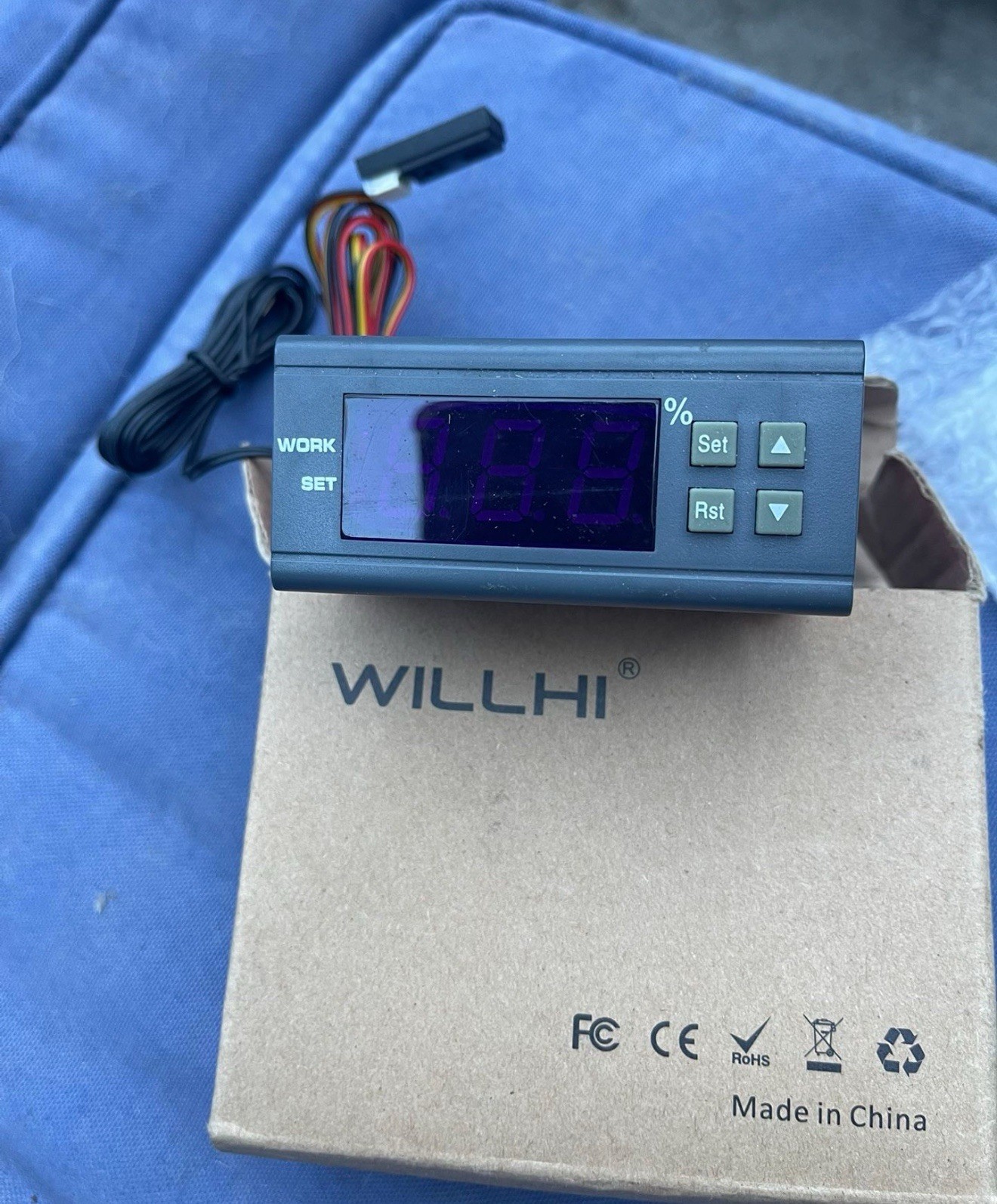 Humidity Control “Willhi” (wine room, greenhouse, basement, RV)