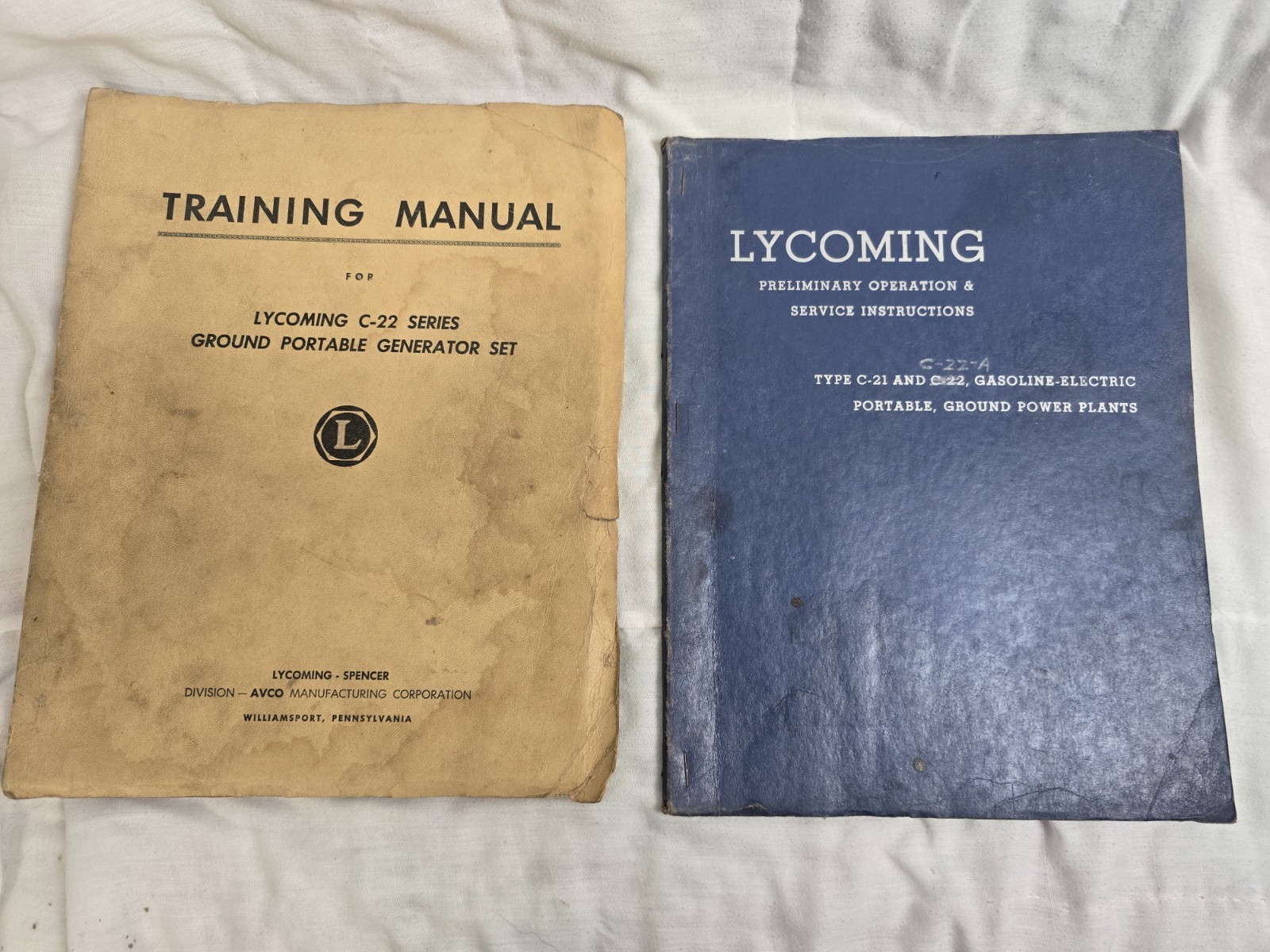 Vntg AVCO Lycoming Aviation Mechanics Training Manuals C-21 & C-22 1952 1950's