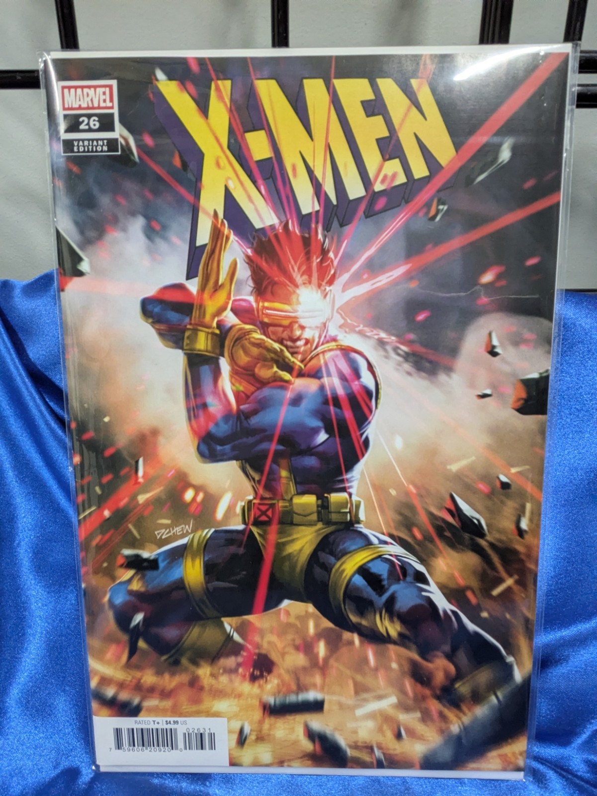 X-Men #26 Derrick Chew Cyclops Variant - Marvel Comics - Hot Cover.  We Combine.