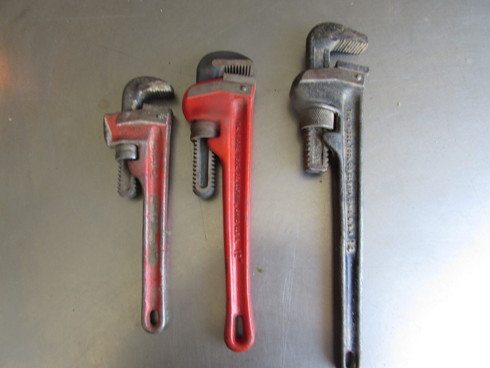 Ridgid Pipe Wrenches14", 12" , 10" Heavy Duty Ridge Tool Co Elyria Ohio Lot Of 3