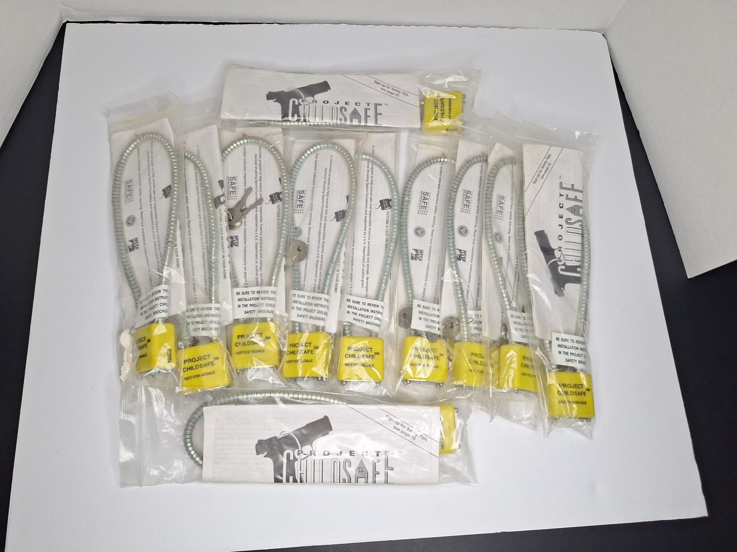 Project Childsafe Gun Locks LOT OF 11! New with Keys Pistol/Rifle/Shotgun Lock!