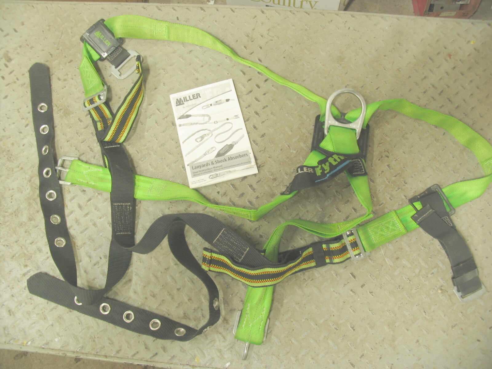 Honeywell miller python body harness 400lb Max
