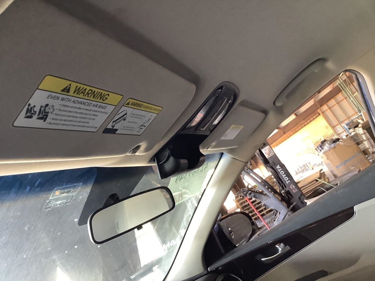 SORENTO 2019 Glove Box 4711472