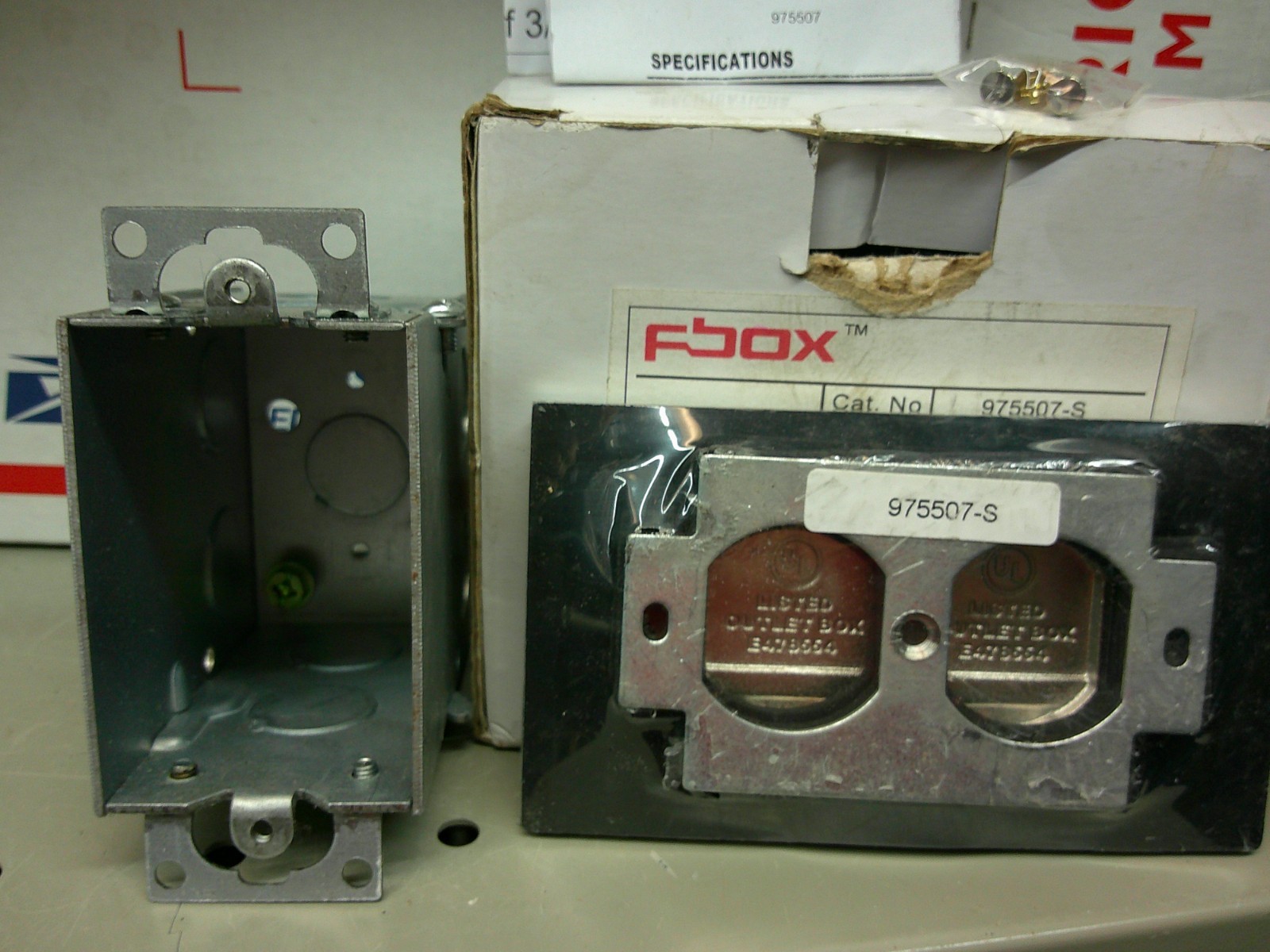 *New* Fbox 1 GANG FLIP LID FLOOR BOX ASSY.  975507-S, NICKEL-PLATED BRASS