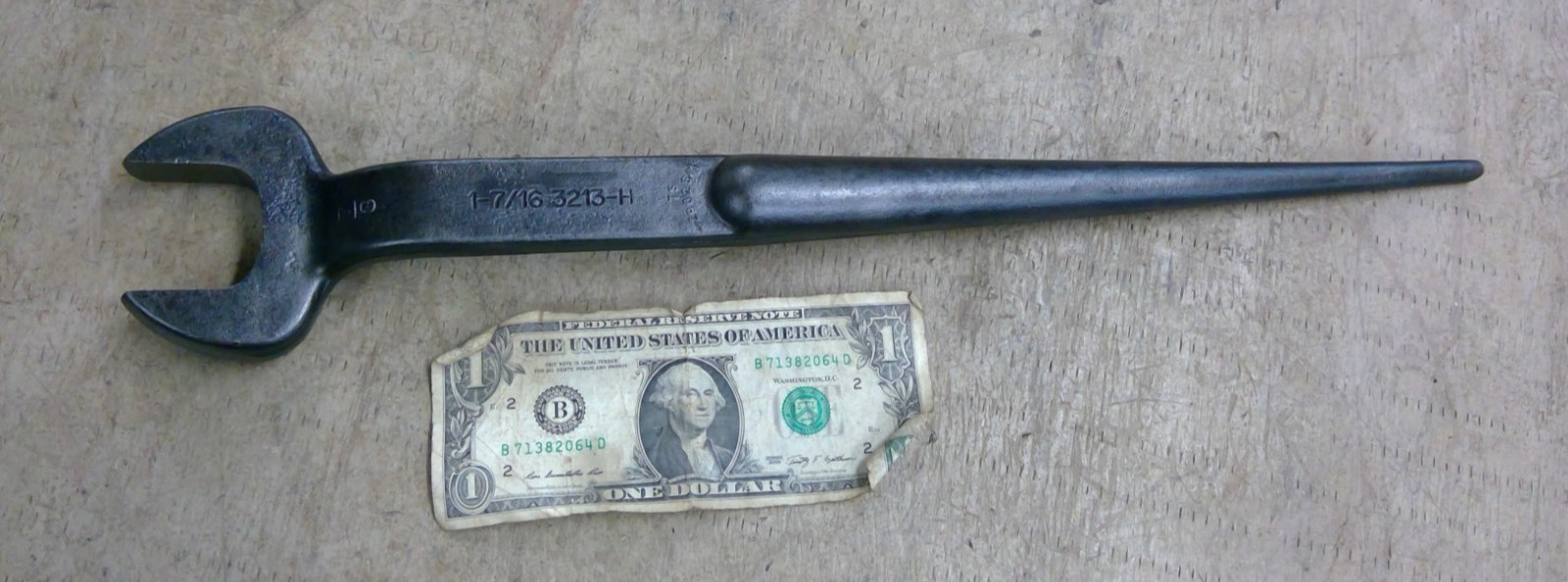 Klein Tools USA 1-7/16" Open End Spud Wrench w/ Offset 3213-H