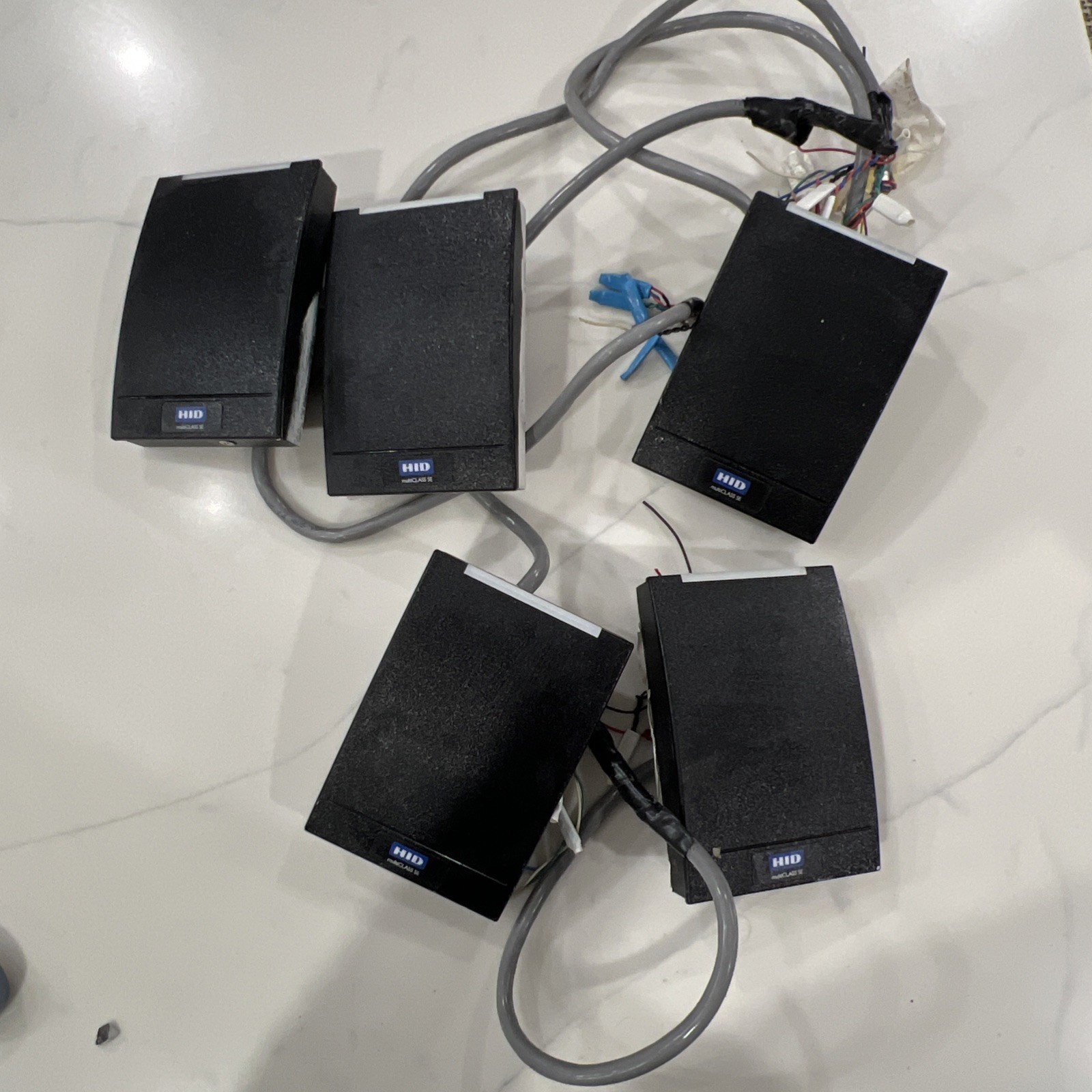 Lot of 5 HID multiClass SE Wall Switch Card Reader with mounting bracket