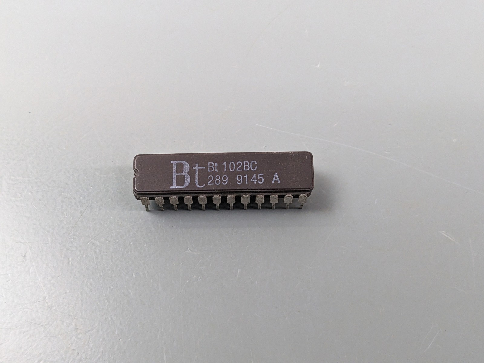 BT102BC IC, VIDEODAC 75MHz 8-Bit VTG Computer Graphics, Brooktree Ceramic NOS