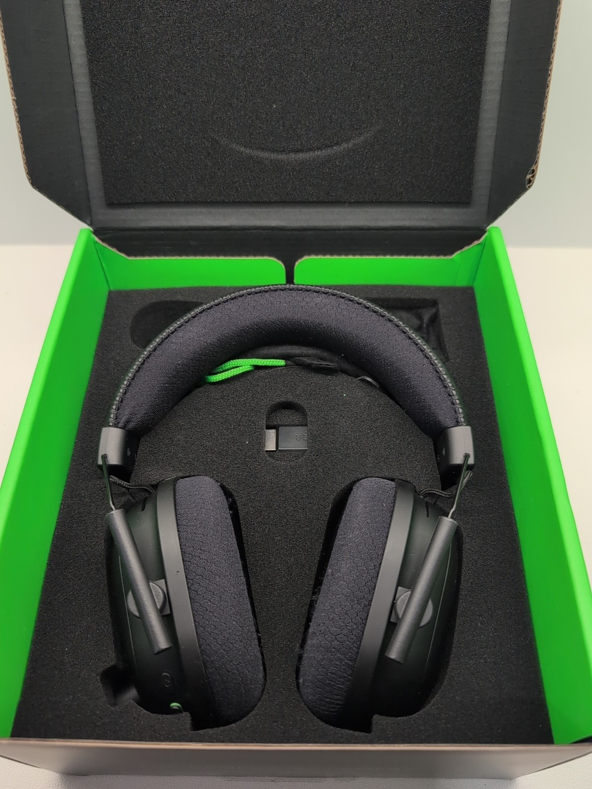 Razer BlackShark V2 Pro Wireless Gaming Headset (Pre 2023 Version) with box #6