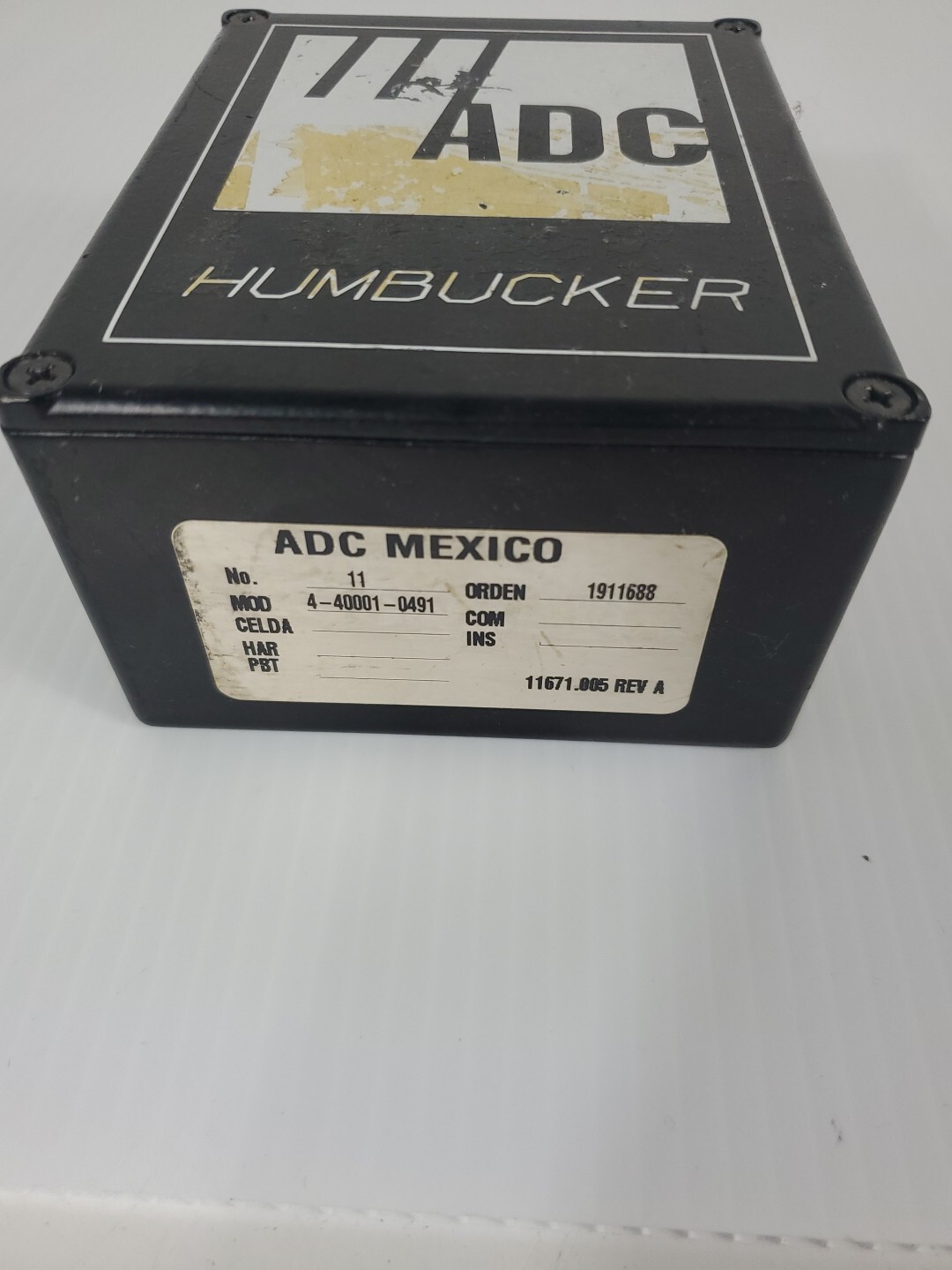 ADC HUMBUCKER HUM-1 Video Hum Eliminator