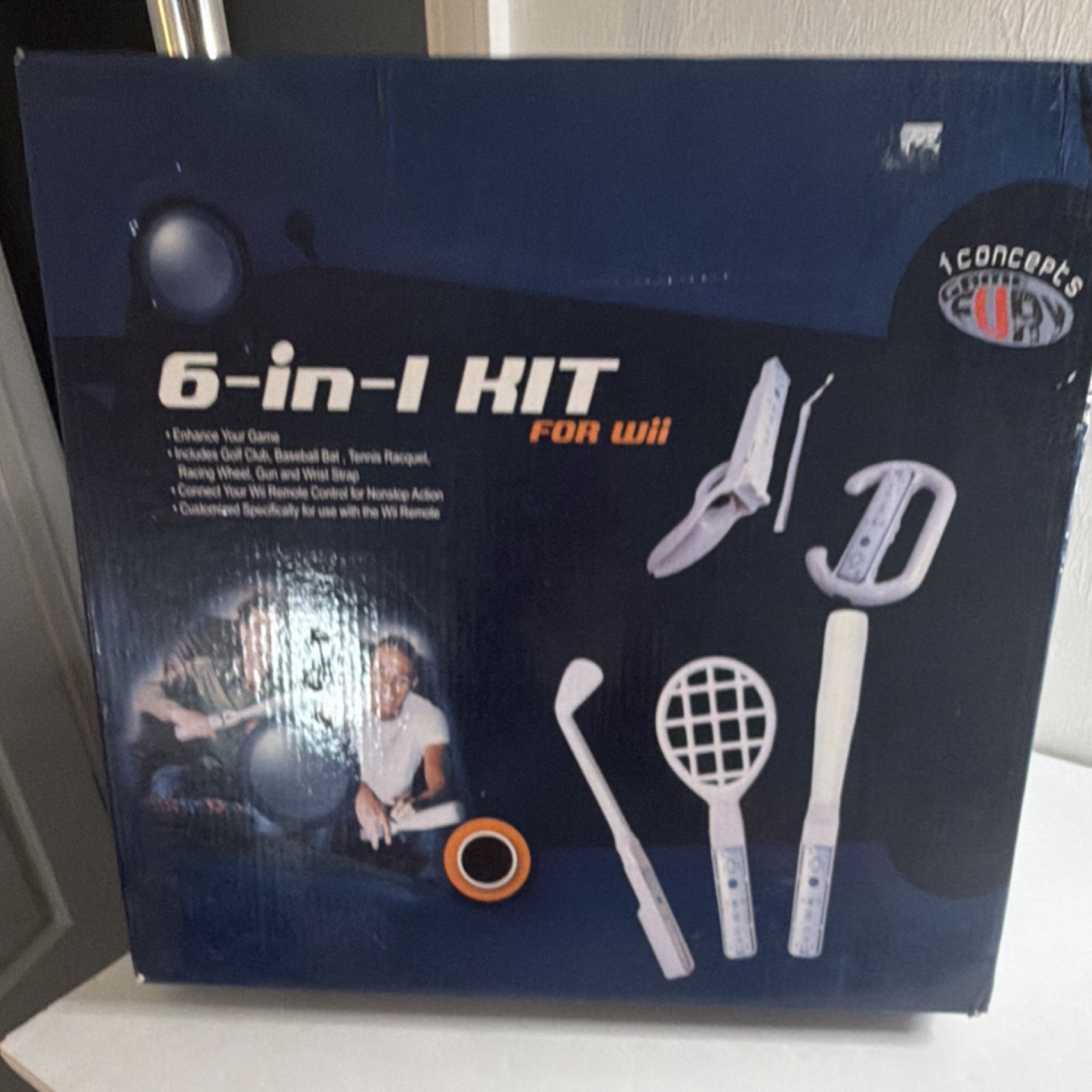 IC concepts 6-in-1 Kit for Wii Sports Bundle Bat Racket Golf Strap Connector
