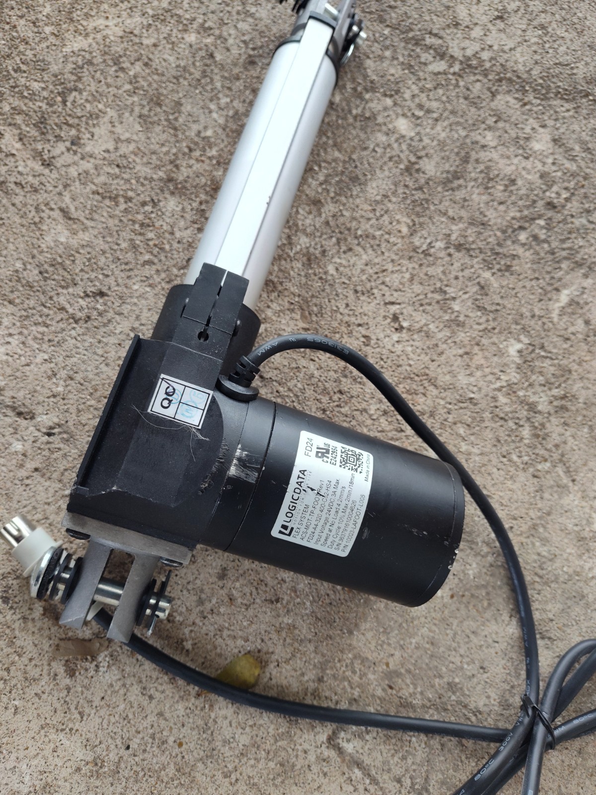 LogicData Flex System Actuator Motors FD24 – 24V DC Linear Actuators – Tested