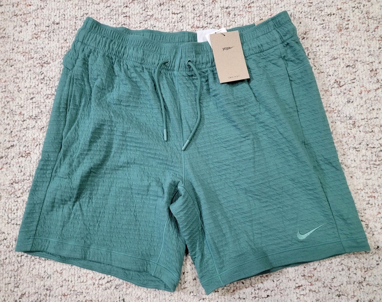 Nike Yoga Dri-FIT 7" Unlined Shorts Bicoastal Green DX0926-361 Mens Size Medium