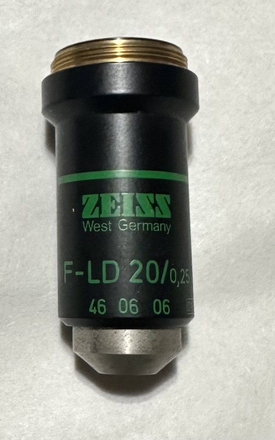 Lot of 4 ZEISS Microscope Lens