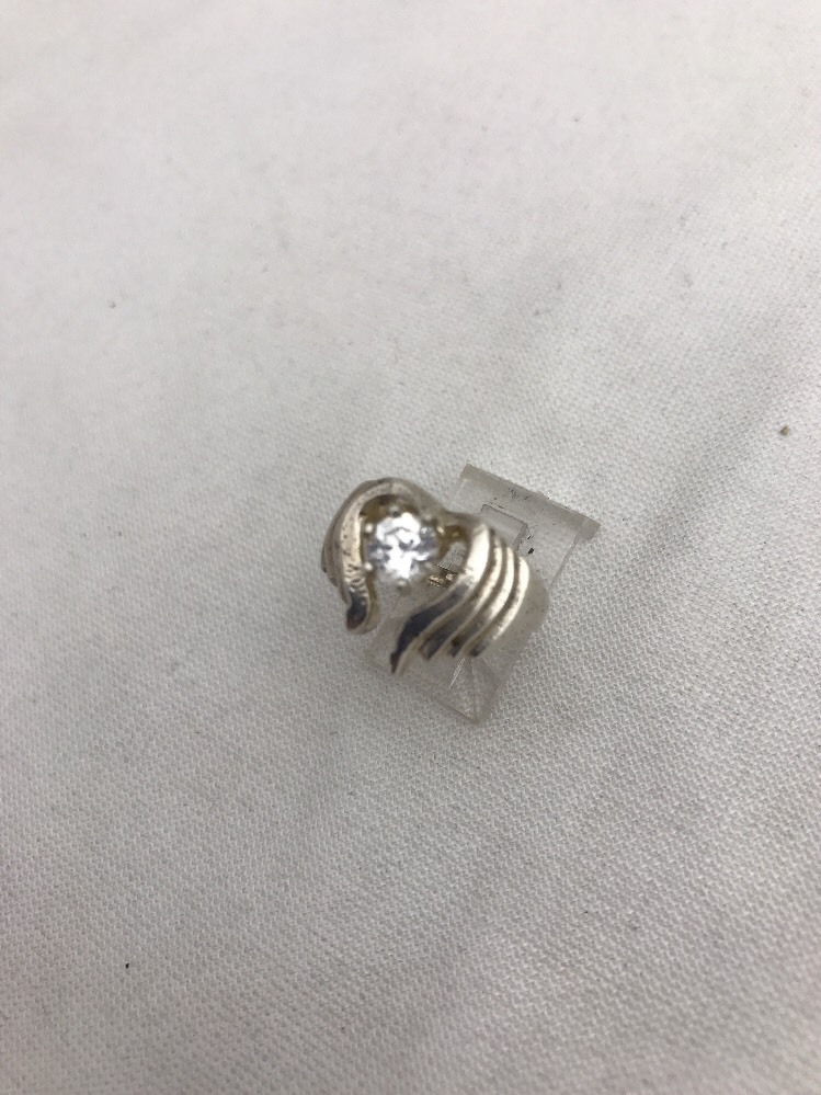Sterling Silver .925 5.5m Round Solitaire Abstract Heart Shaped Ring