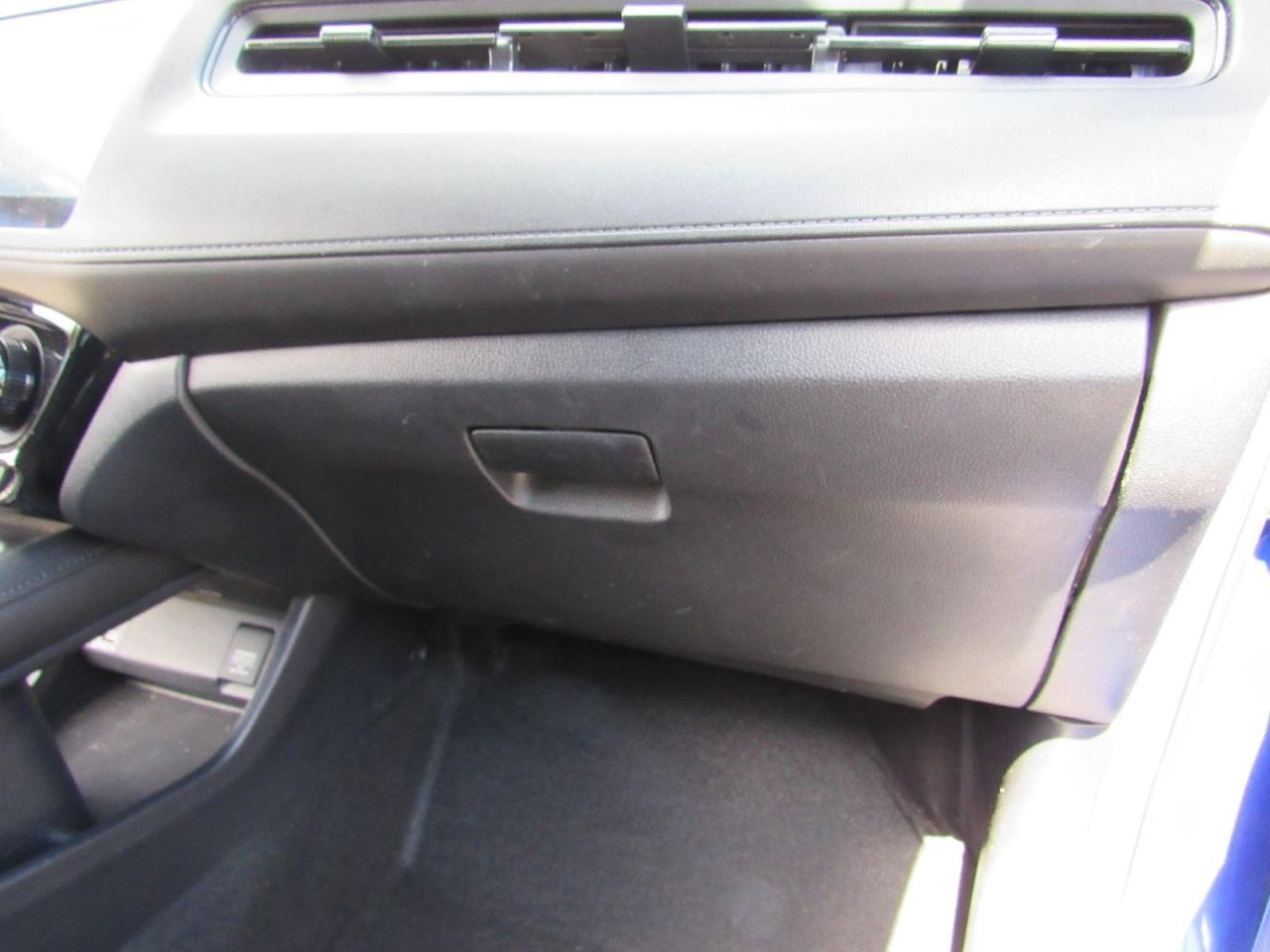 HR-V      2020 Glove Box 1038860