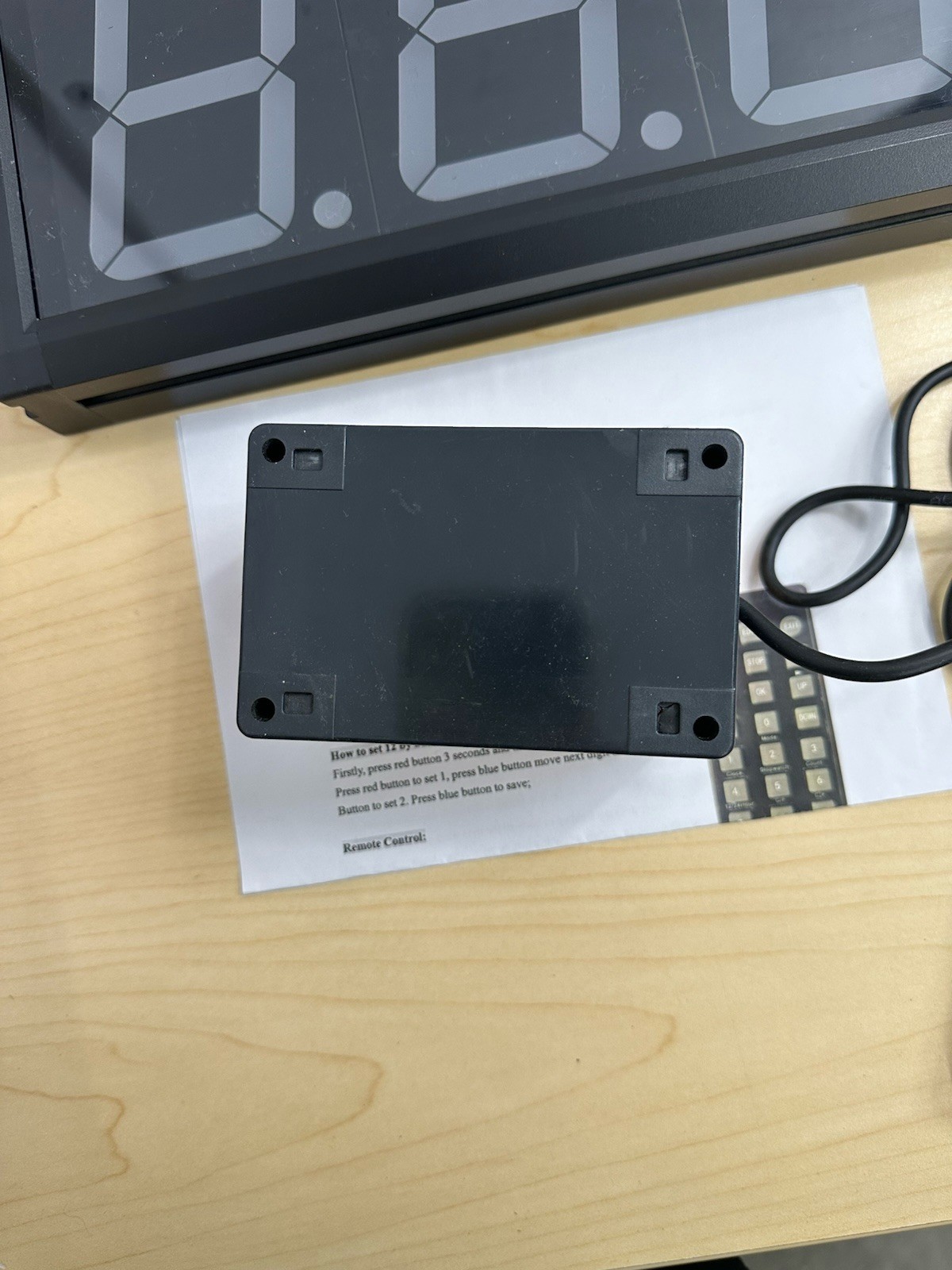 BTBSIGN Digital LED Counter Up/Down with Buttons & Remote 13”