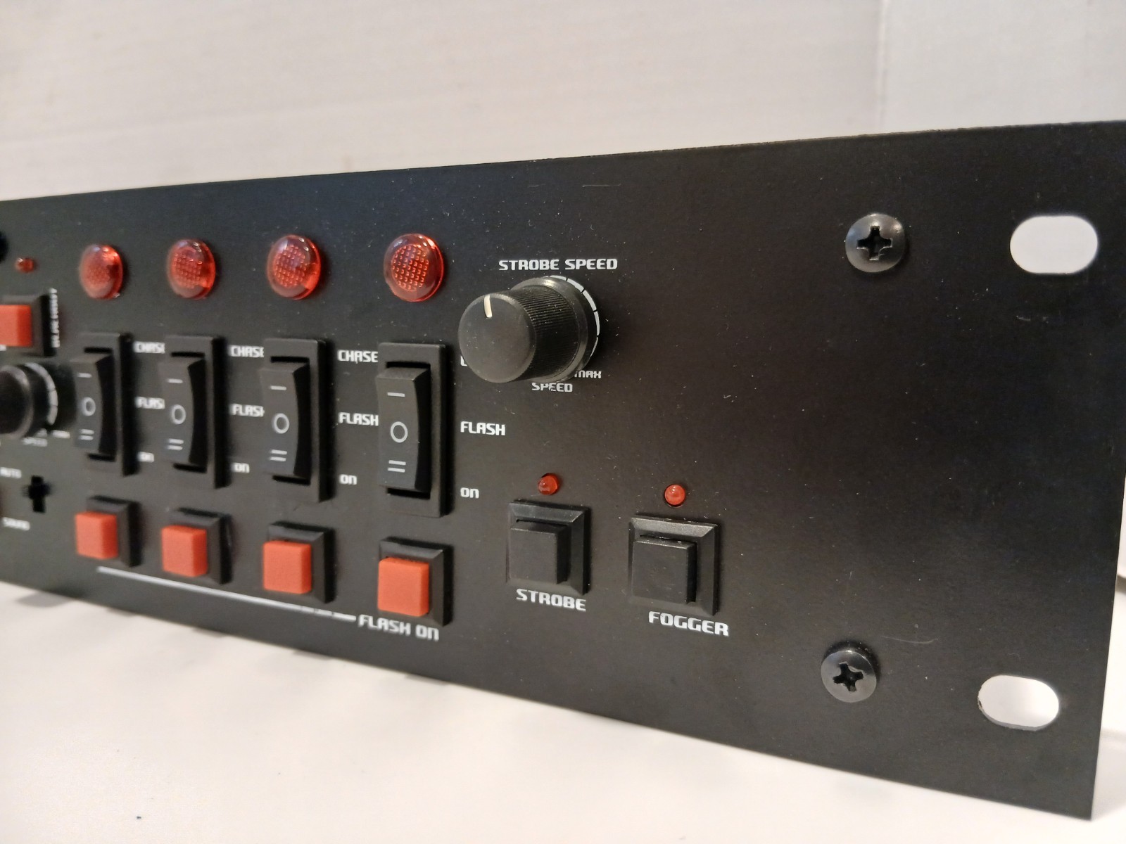 Eliminator Lighting ET-PRO8 Rack Mounted Light Controller - Works Great
