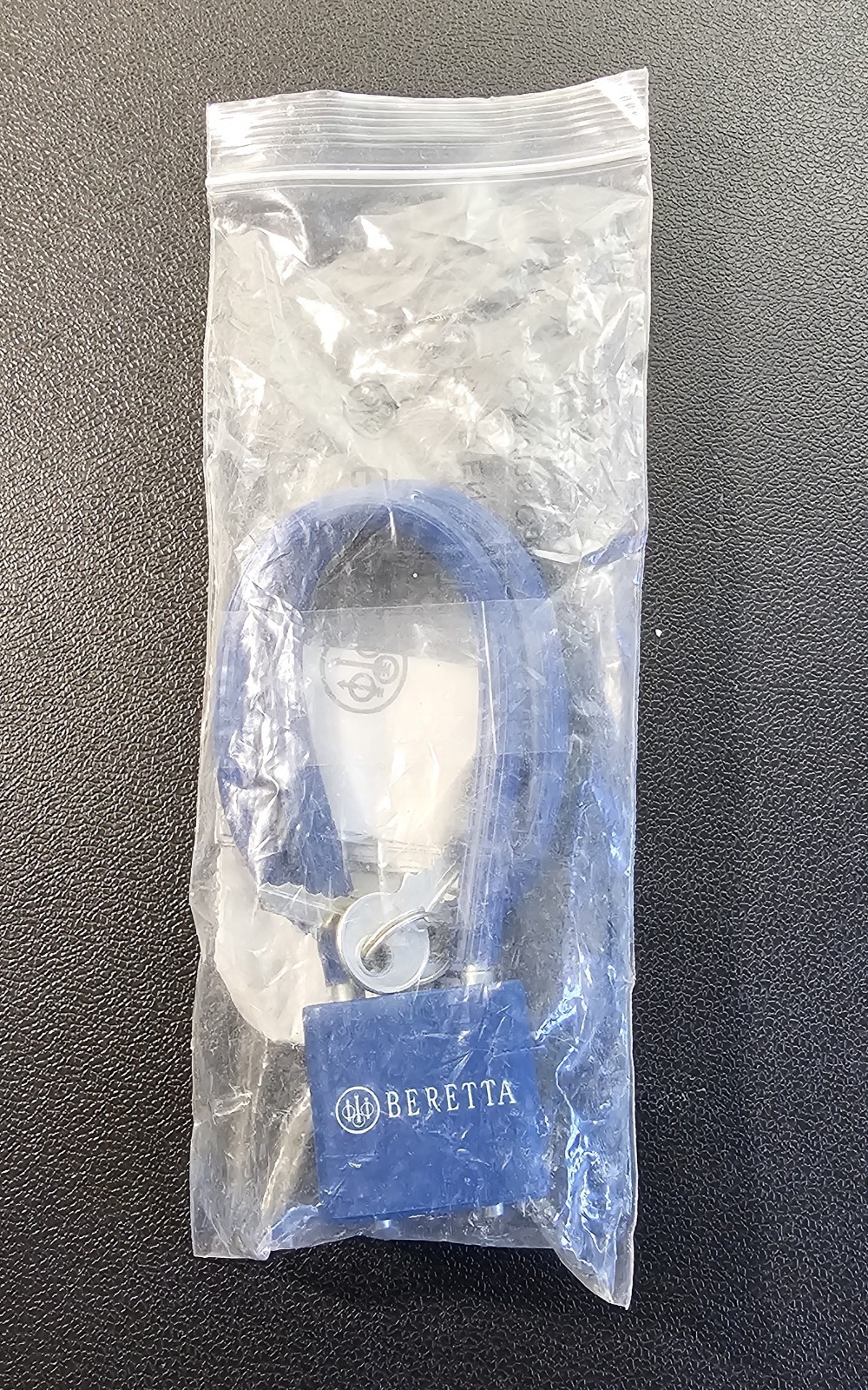 Beretta Safety Cable Lock 15" R15SC3 Blue With 2 Keys Firearm Gun Handgun