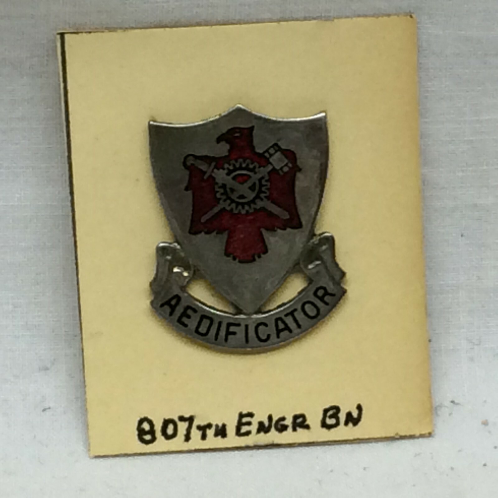 Military Pin 807th Engr Bn REDIFICATOR