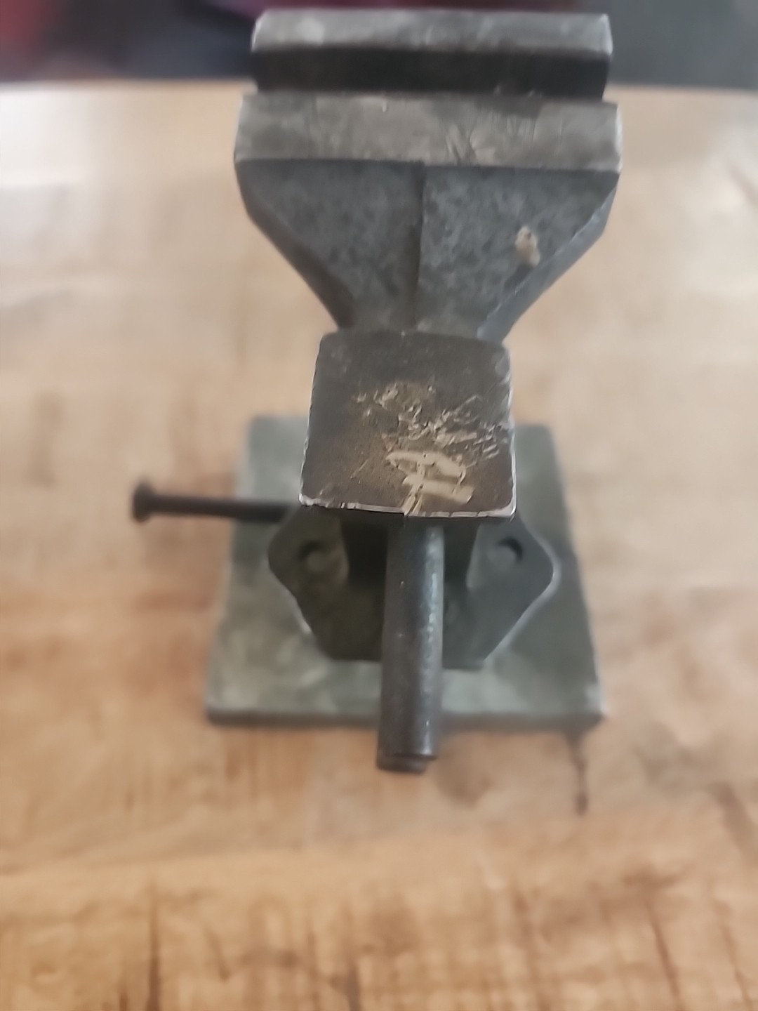 Vintage Aluminum Machinist Vise Tilting Pivot Base Drill Press 2.25 in wide jaw
