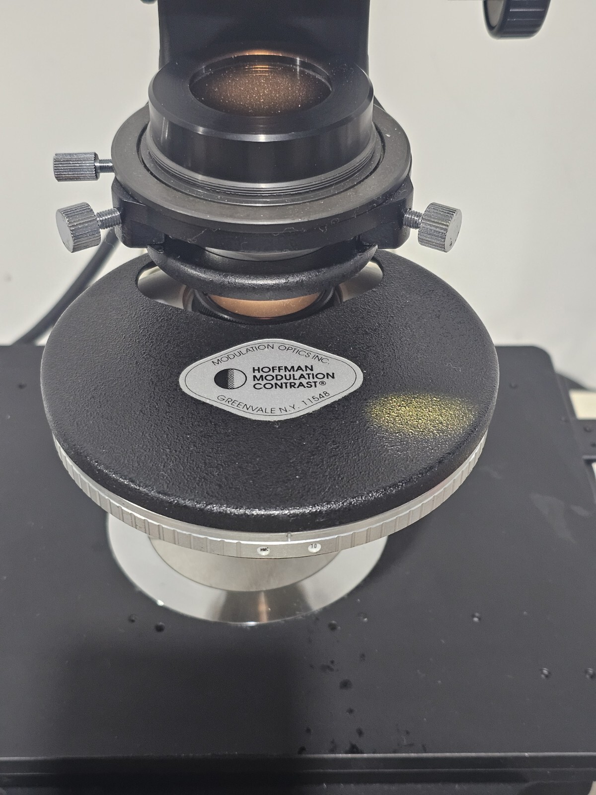 Nikon Diaphot 300 Inverted Hoffman Modulation Contrast Microscope